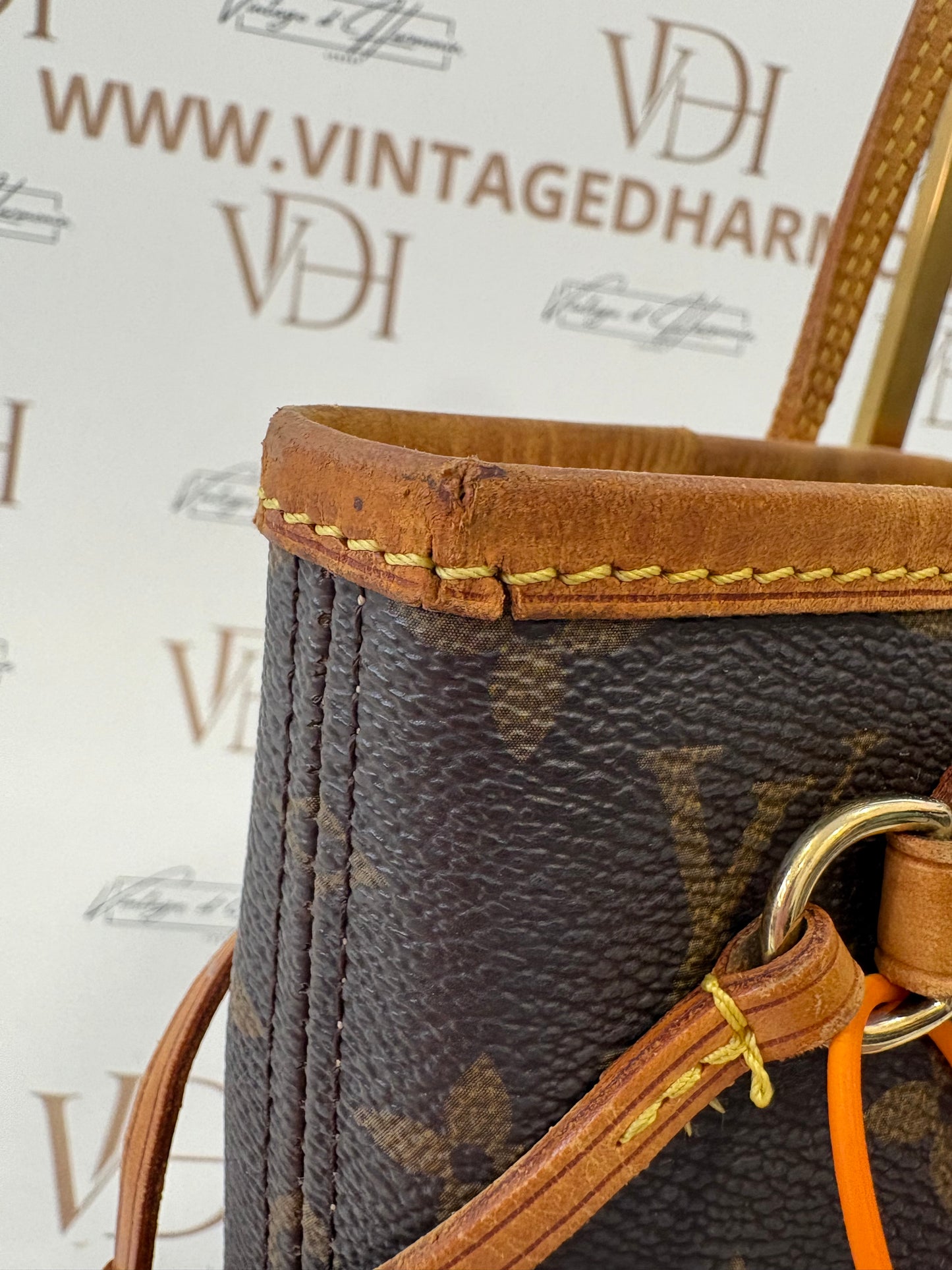 016935 - Louis Vuitton Neverfull PM