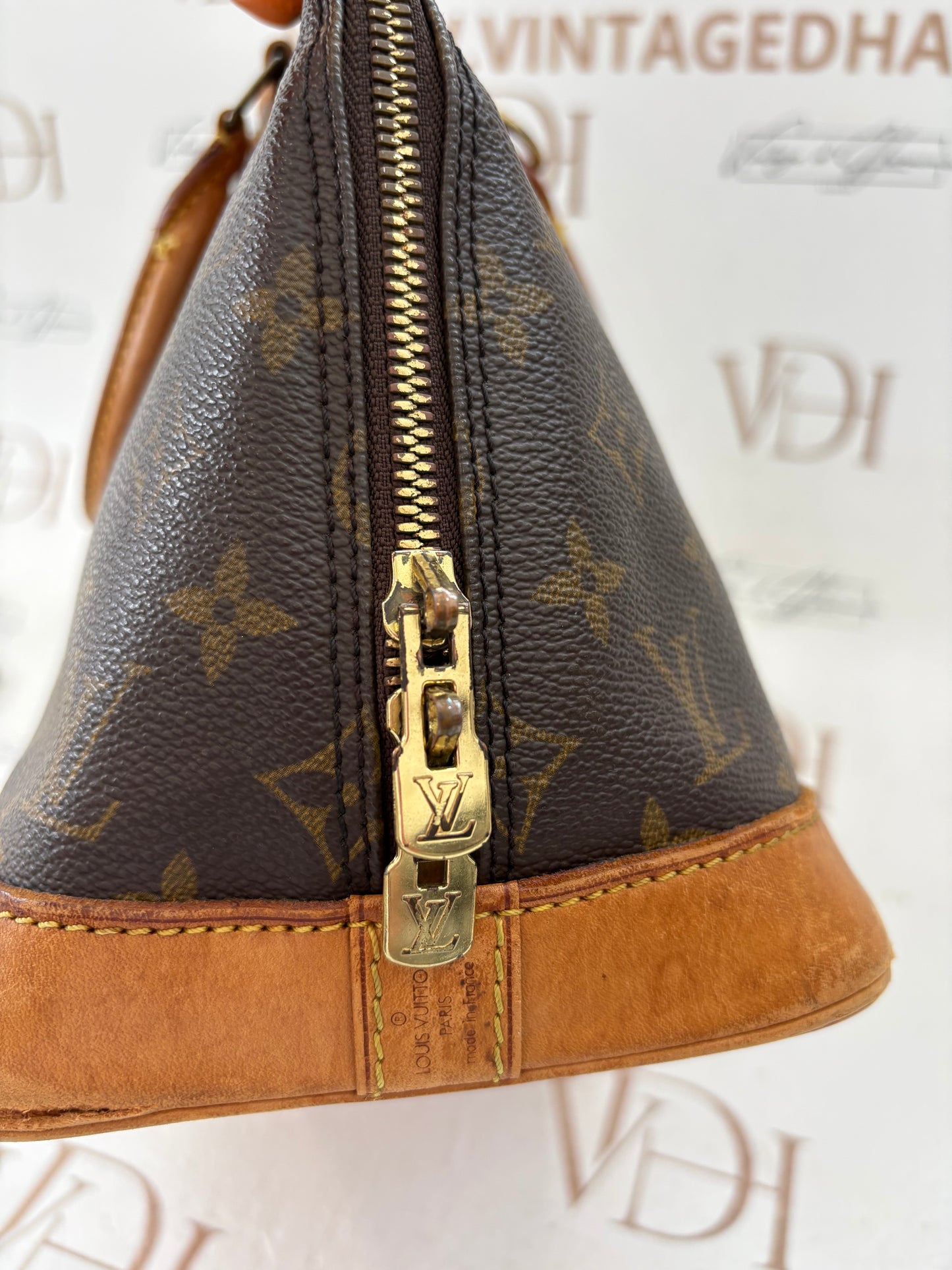 018331 - Louis Vuitton Alma