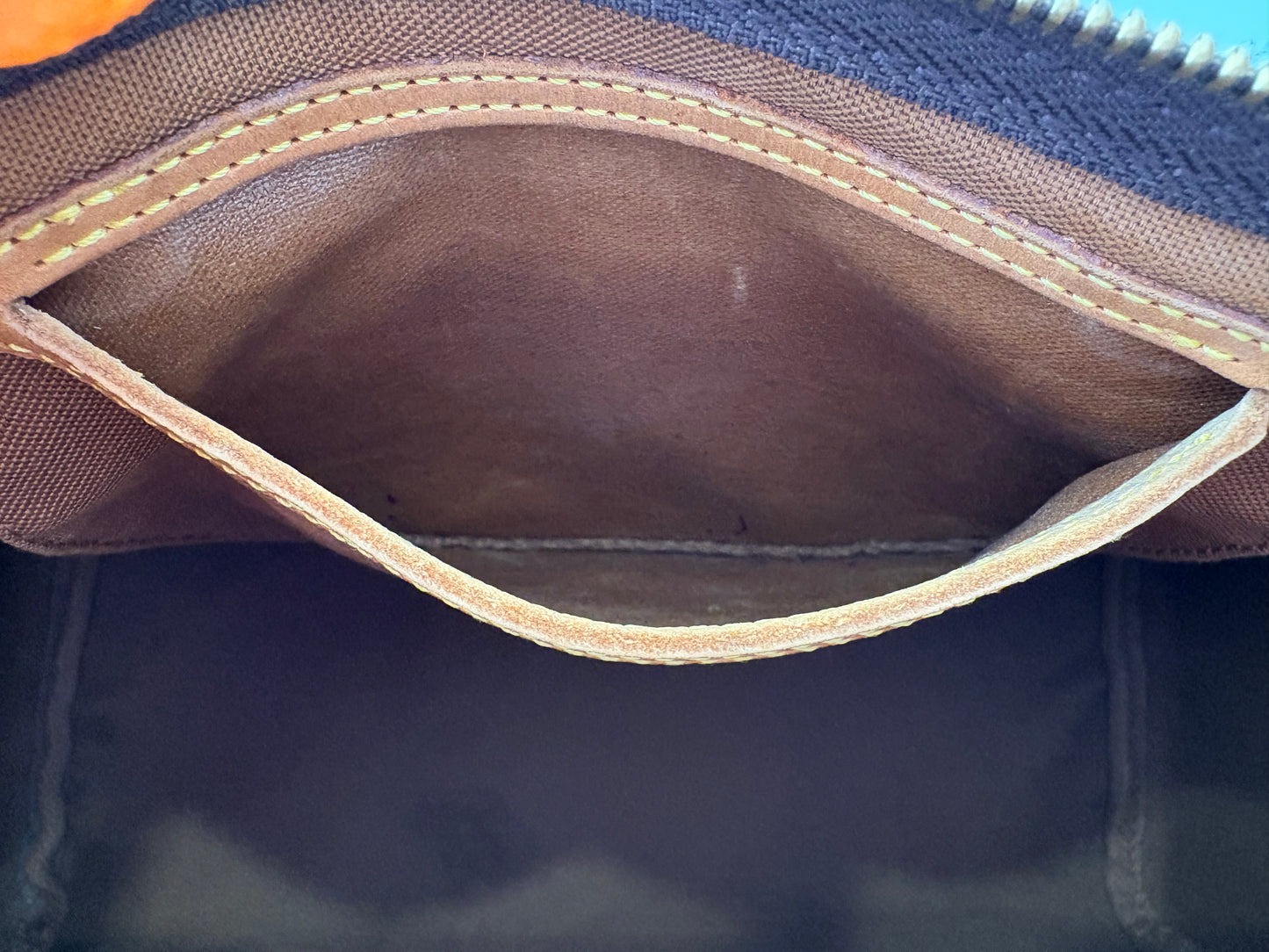 017653 - Louis Vuitton Speedy 30