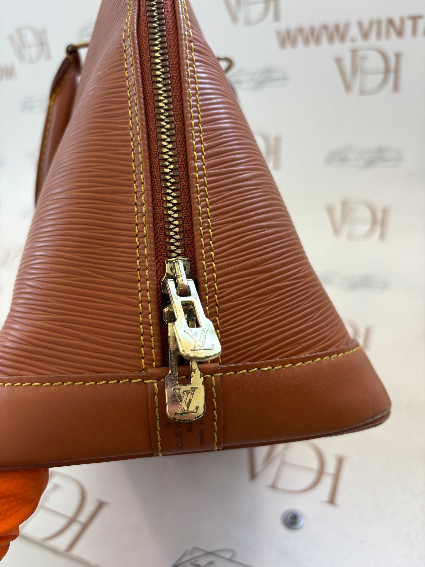 017109 - Louis Vuitton Alma