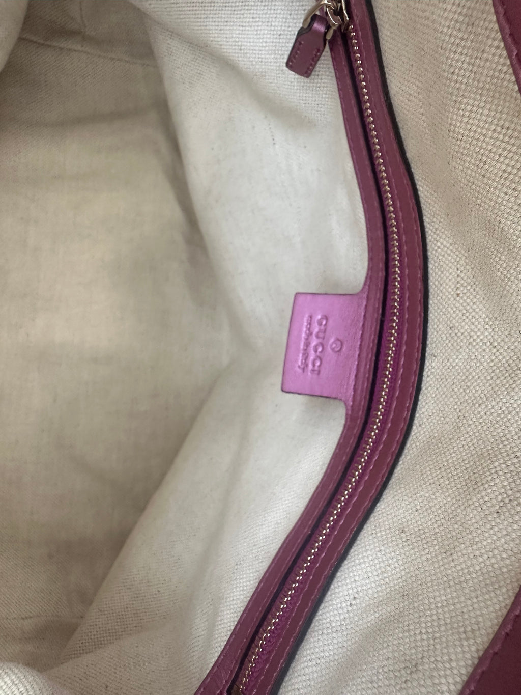 Gucci GG Pink