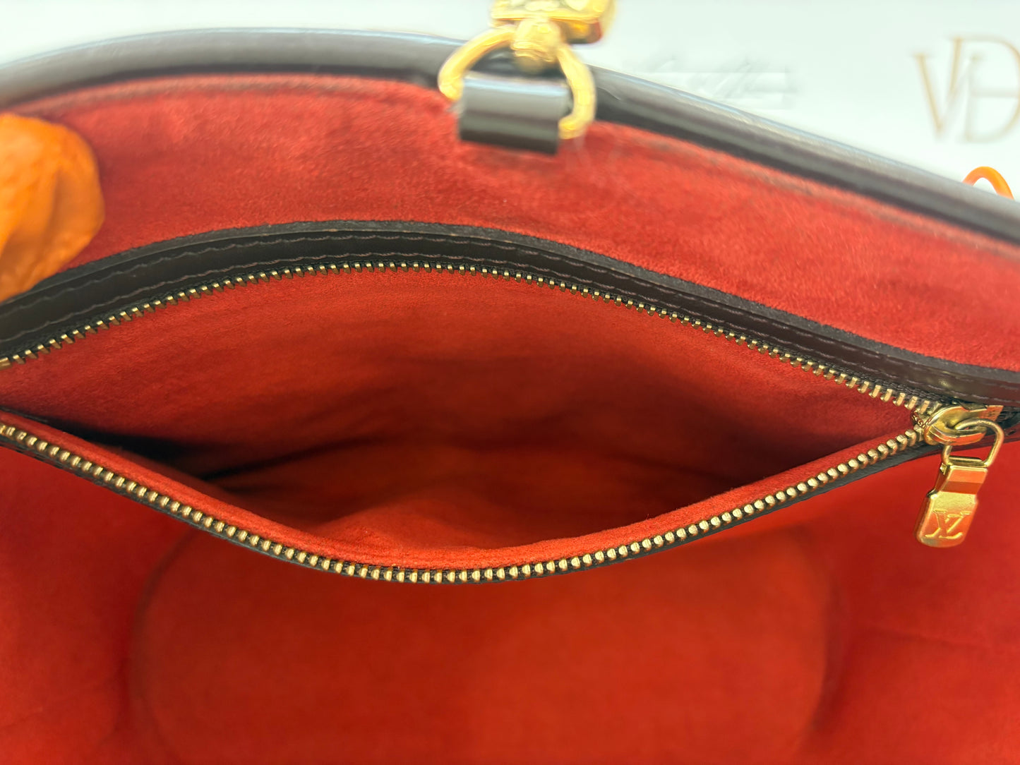 018756 - Louis Vuitton Manosque PM