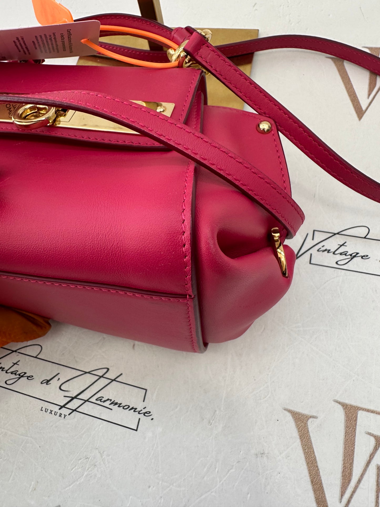 383004 - Salvatore Ferragamo Sofia