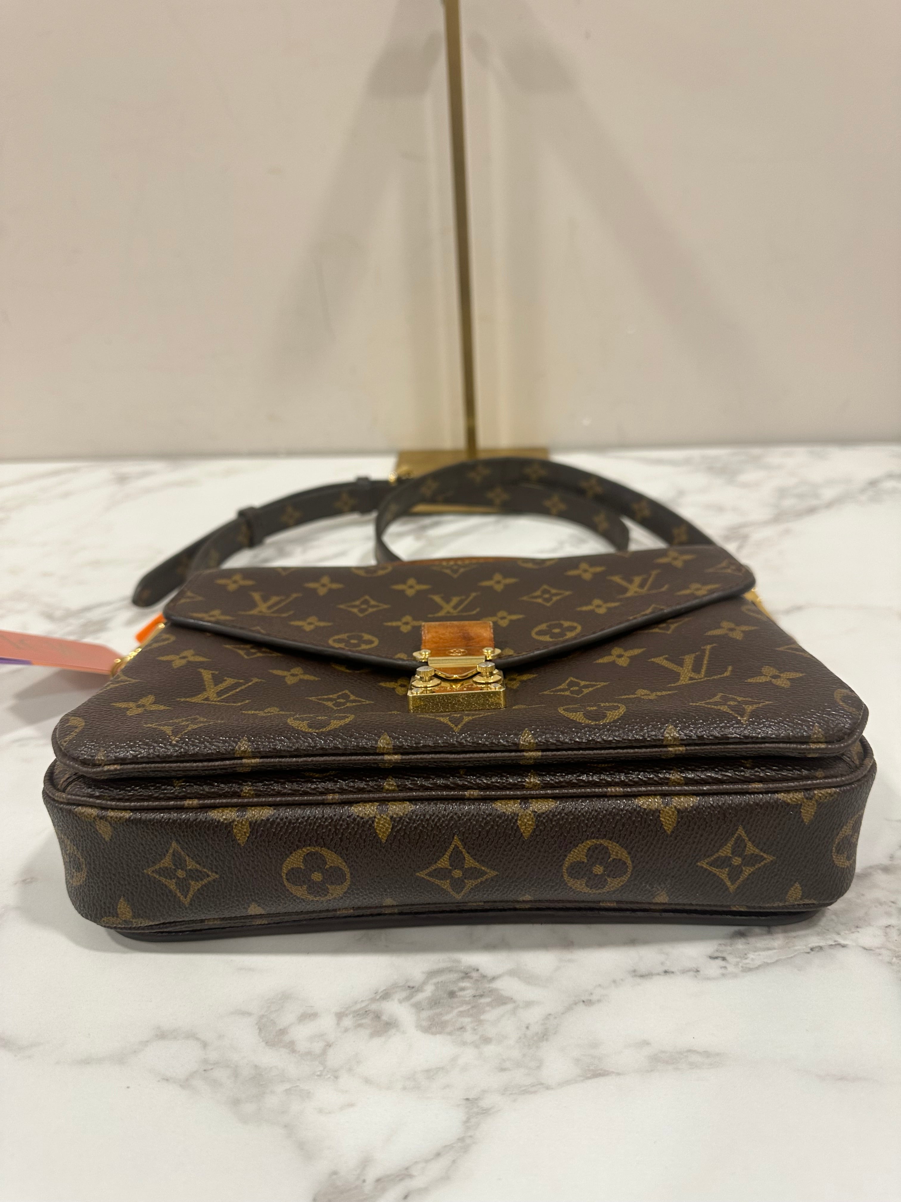 Louis Vuitton Metis