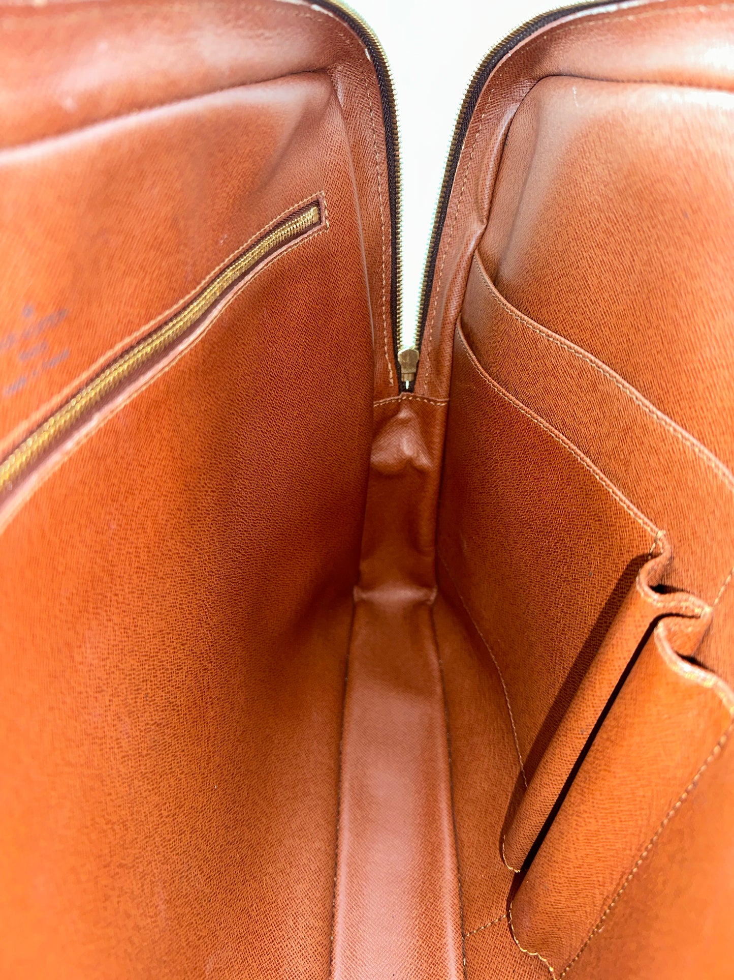 Louis Vuitton Porte Documents Voyage