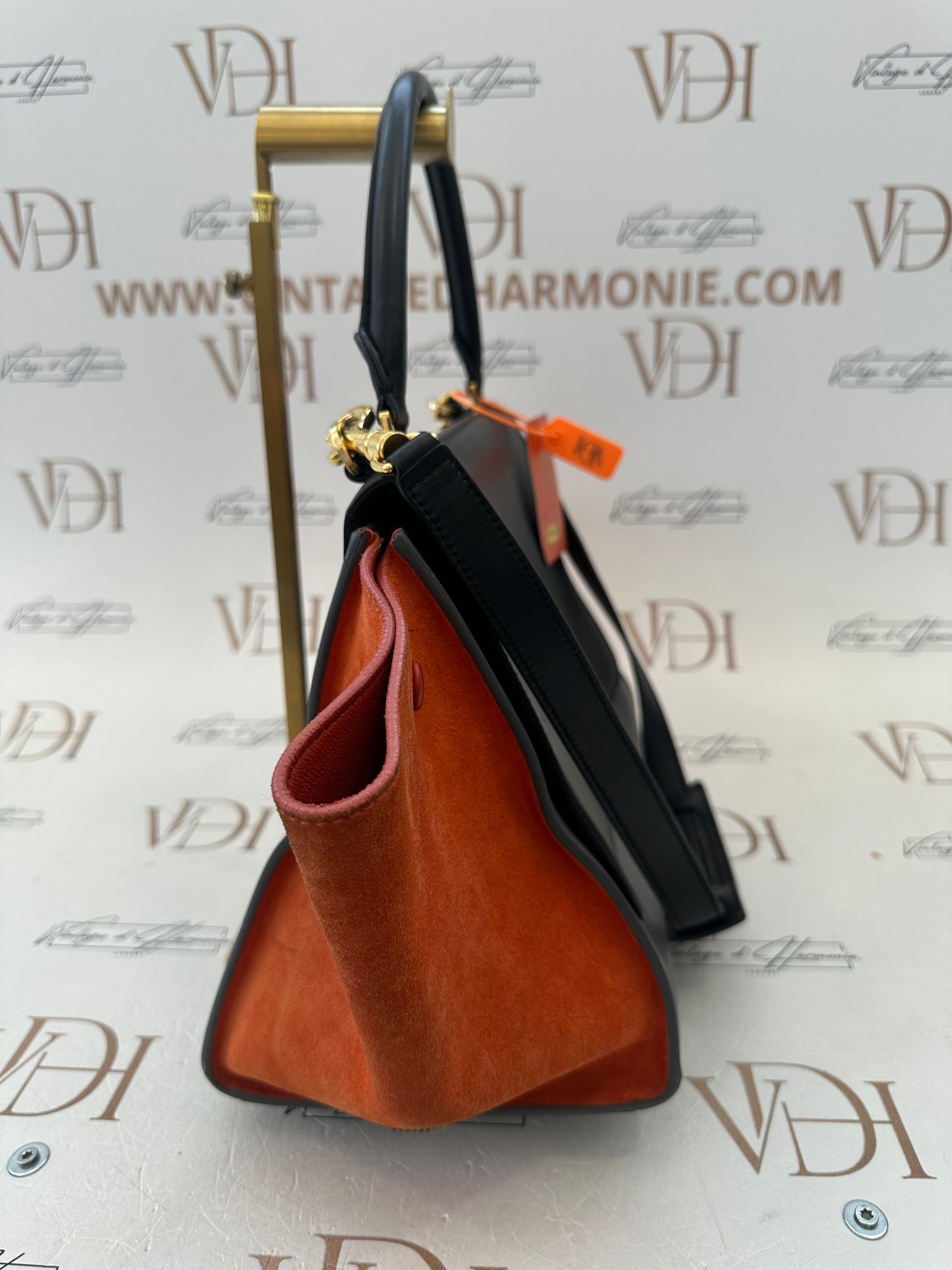 382914 - Céline Trapeze