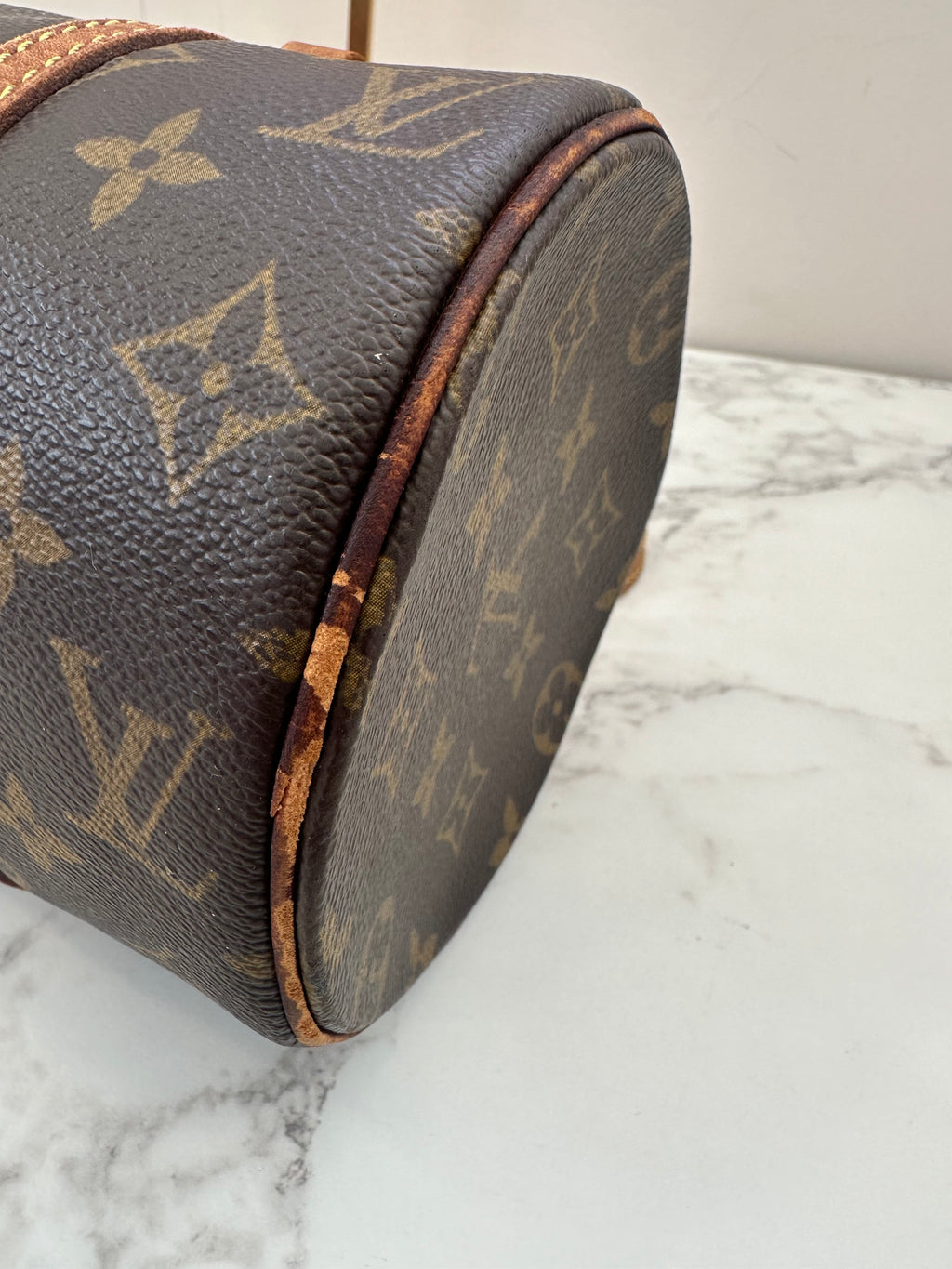 Louis Vuitton  Papillon 26