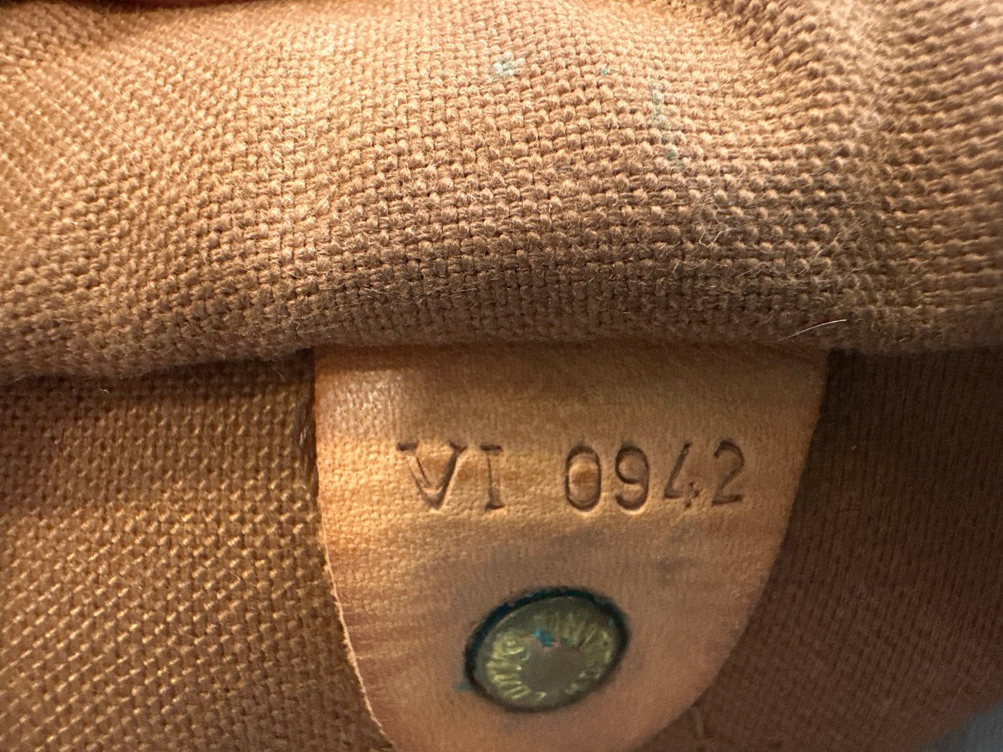Louis Vuitton Speedy 30