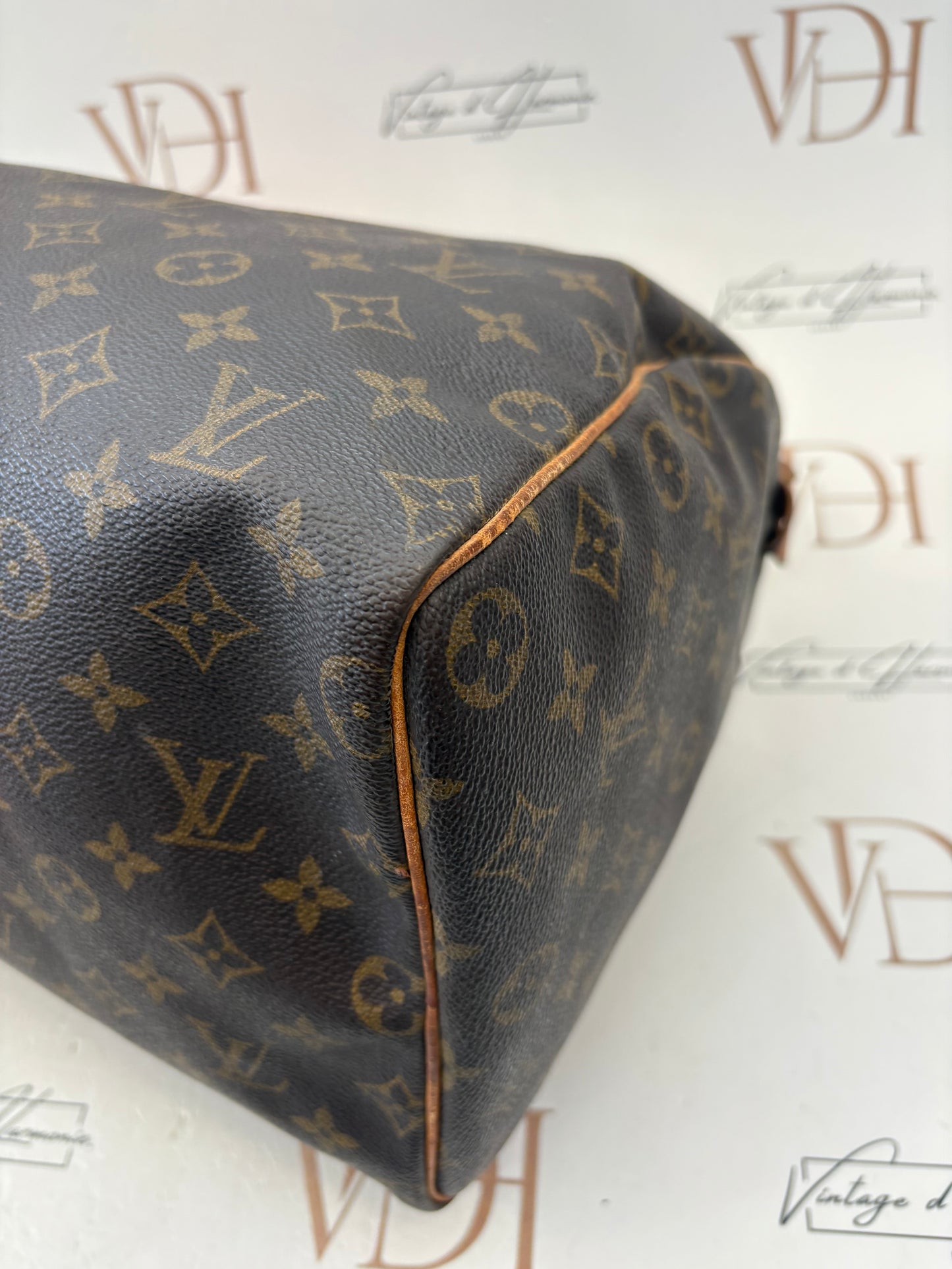 018997 - Louis Vuitton Speedy 40