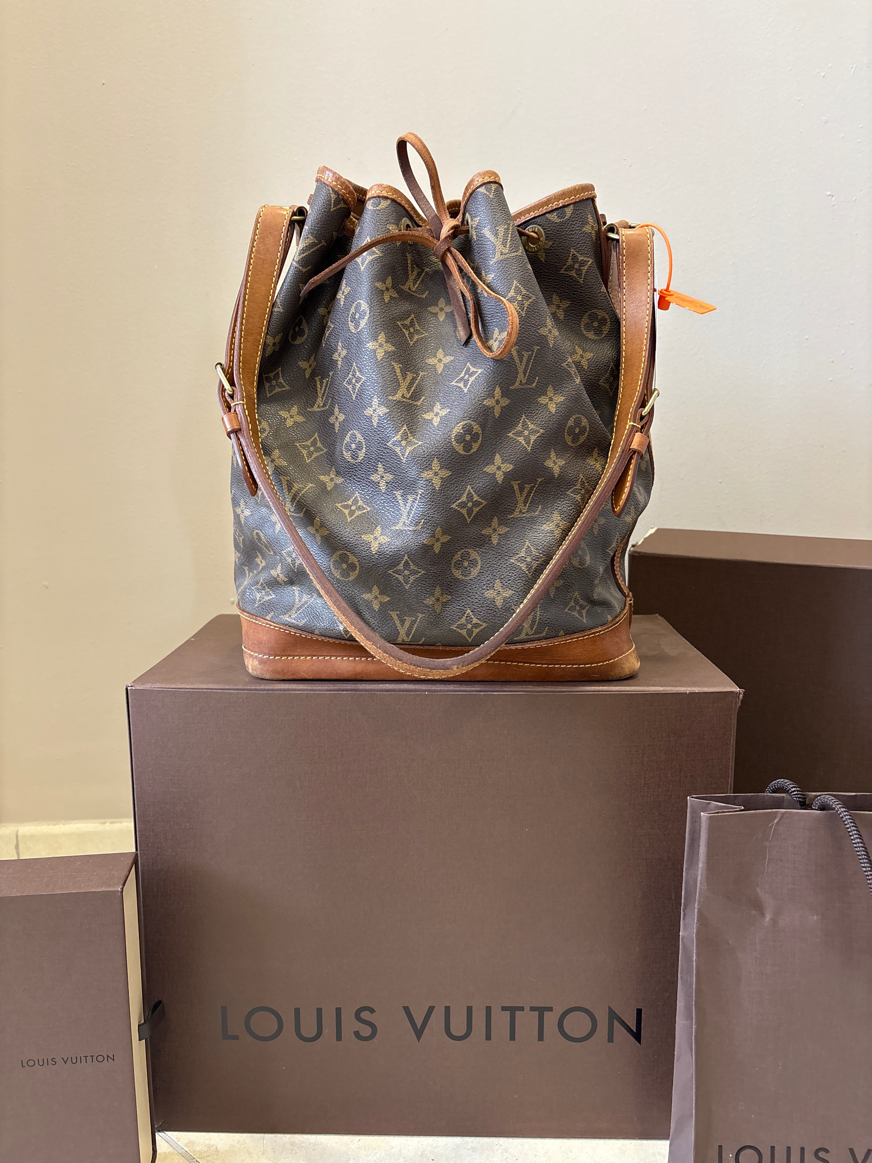 Louis Vuitton Noè