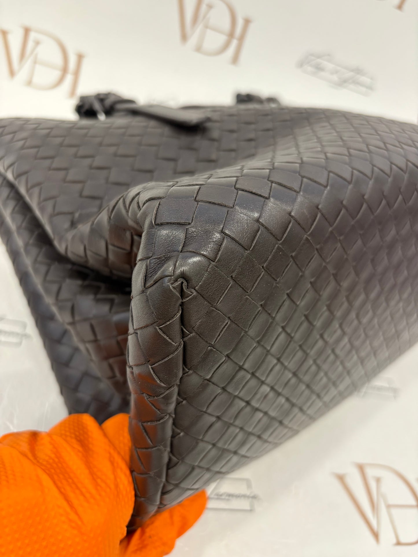 383208 - Bottega Veneta Roma