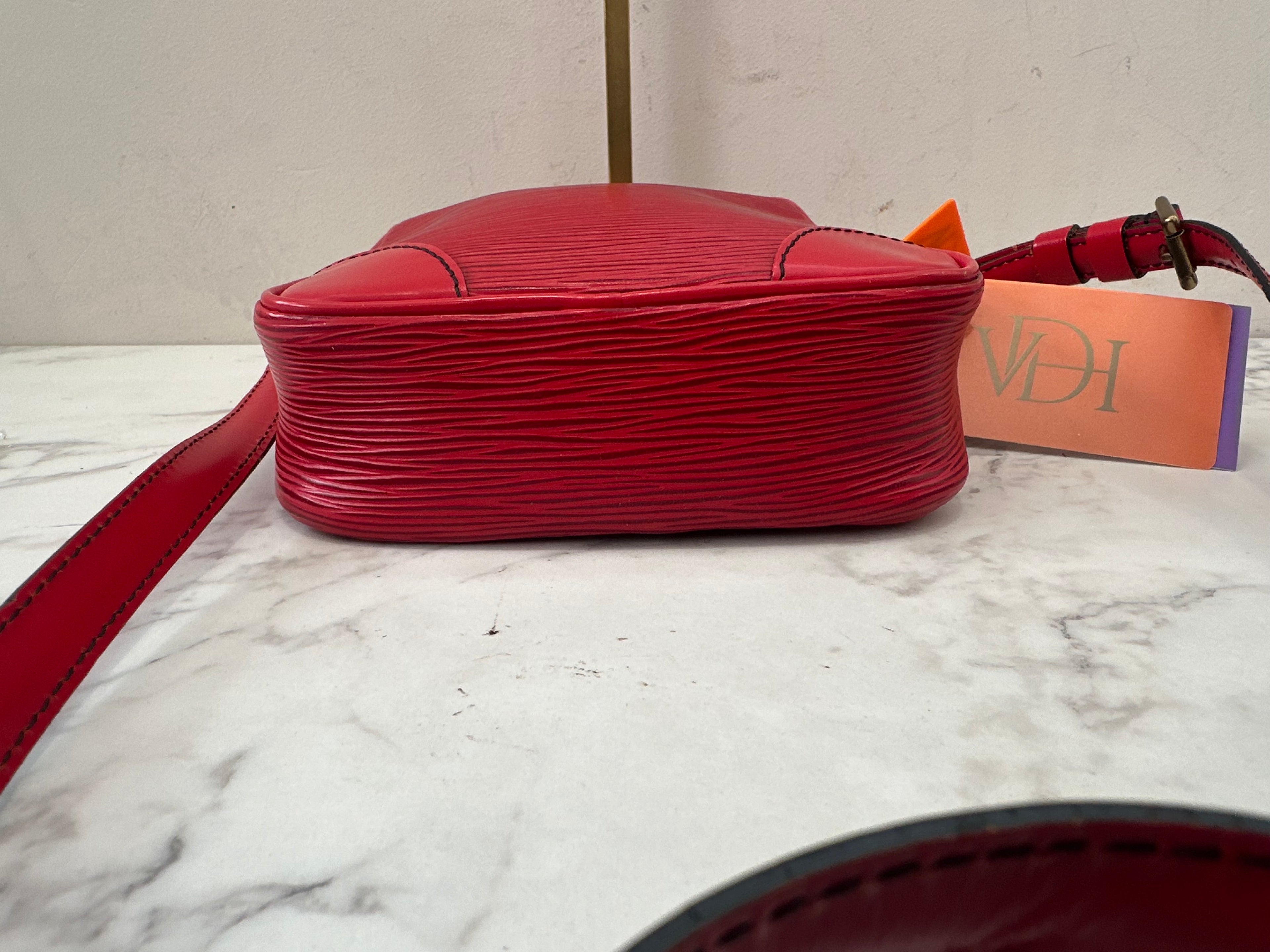 Louis Vuitton Epi Danube