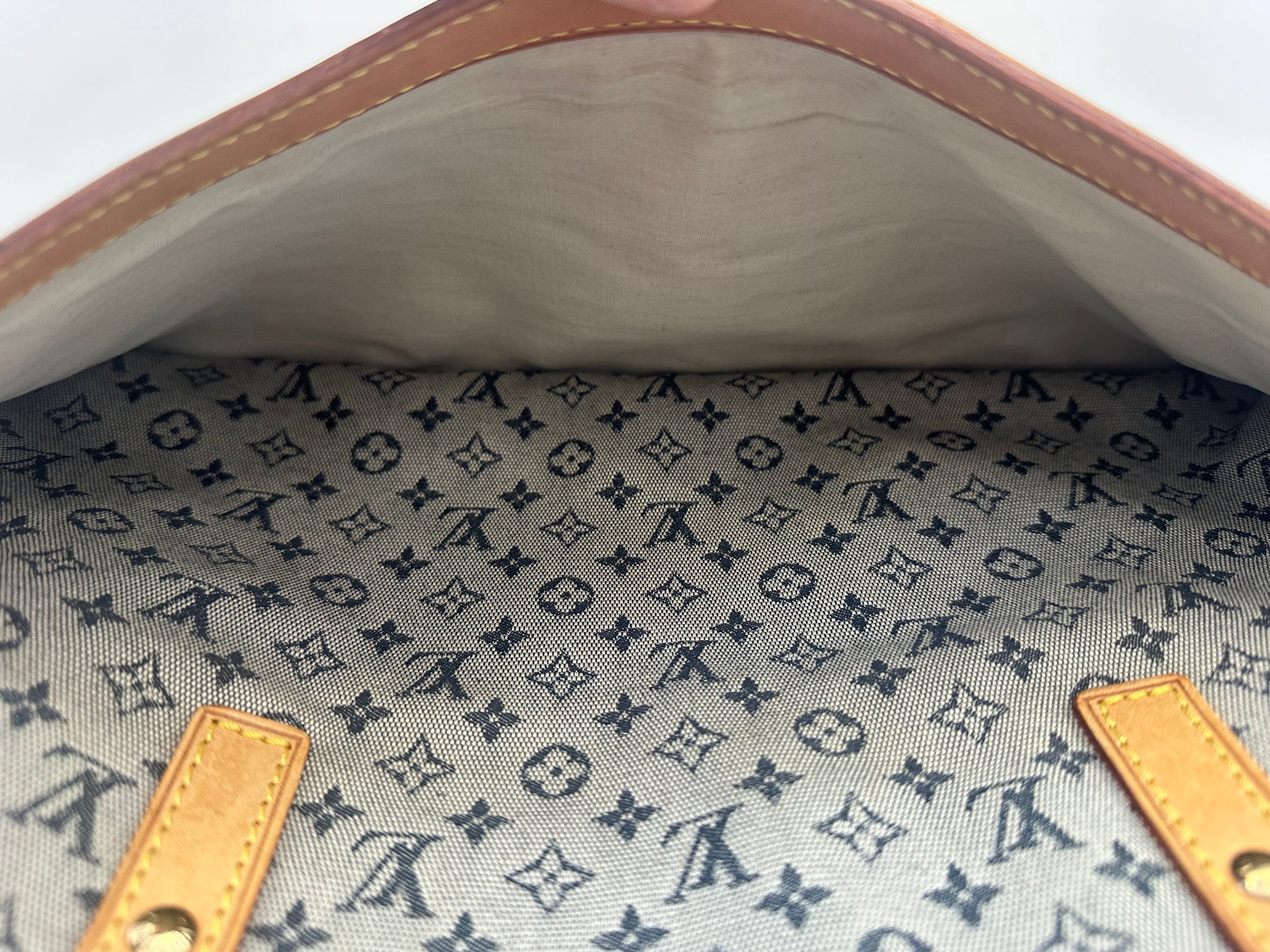 Louis Vuitton Mini Marie