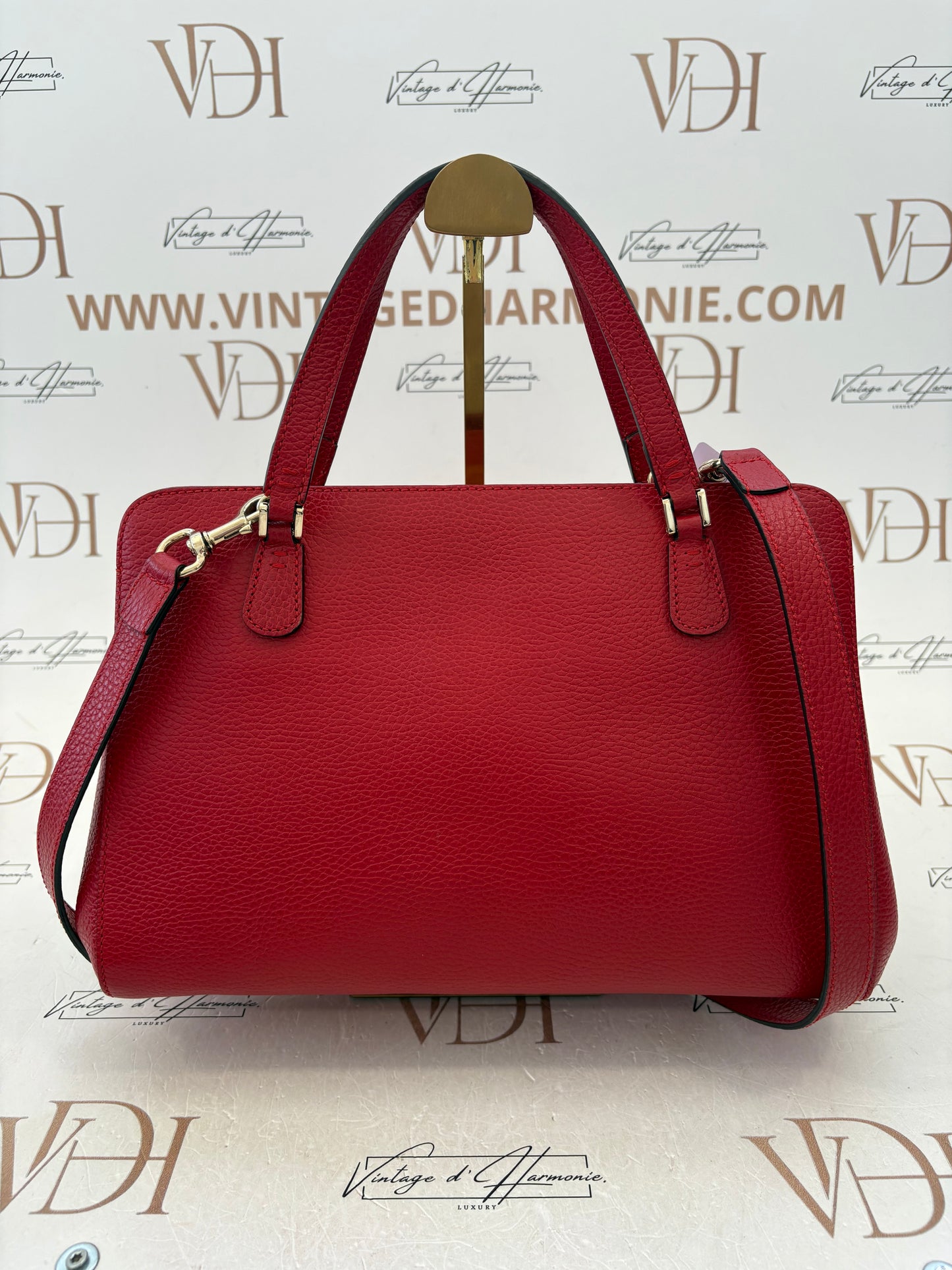 383895 - Gucci Red