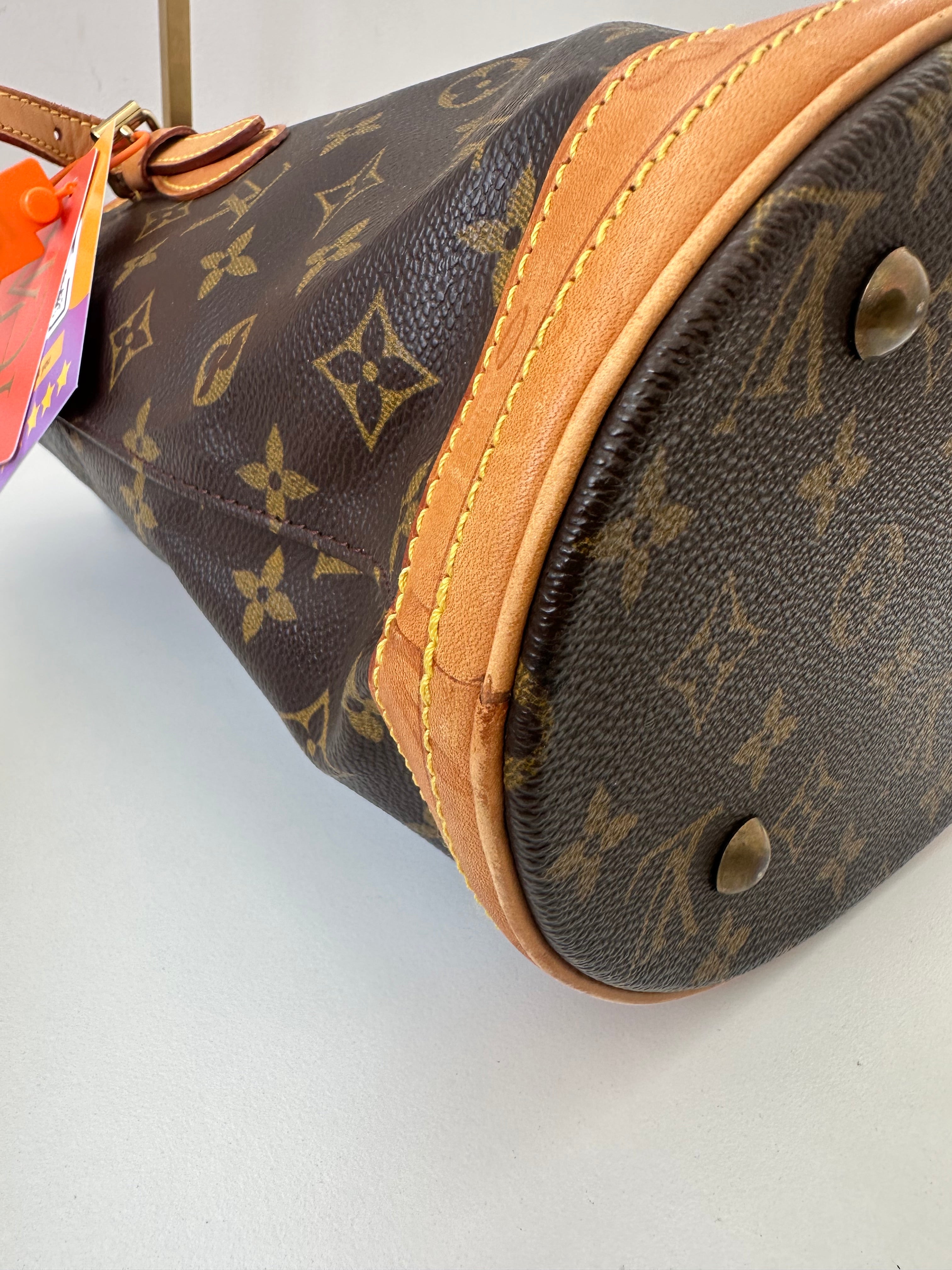 Louis Vuitton Bucket PM