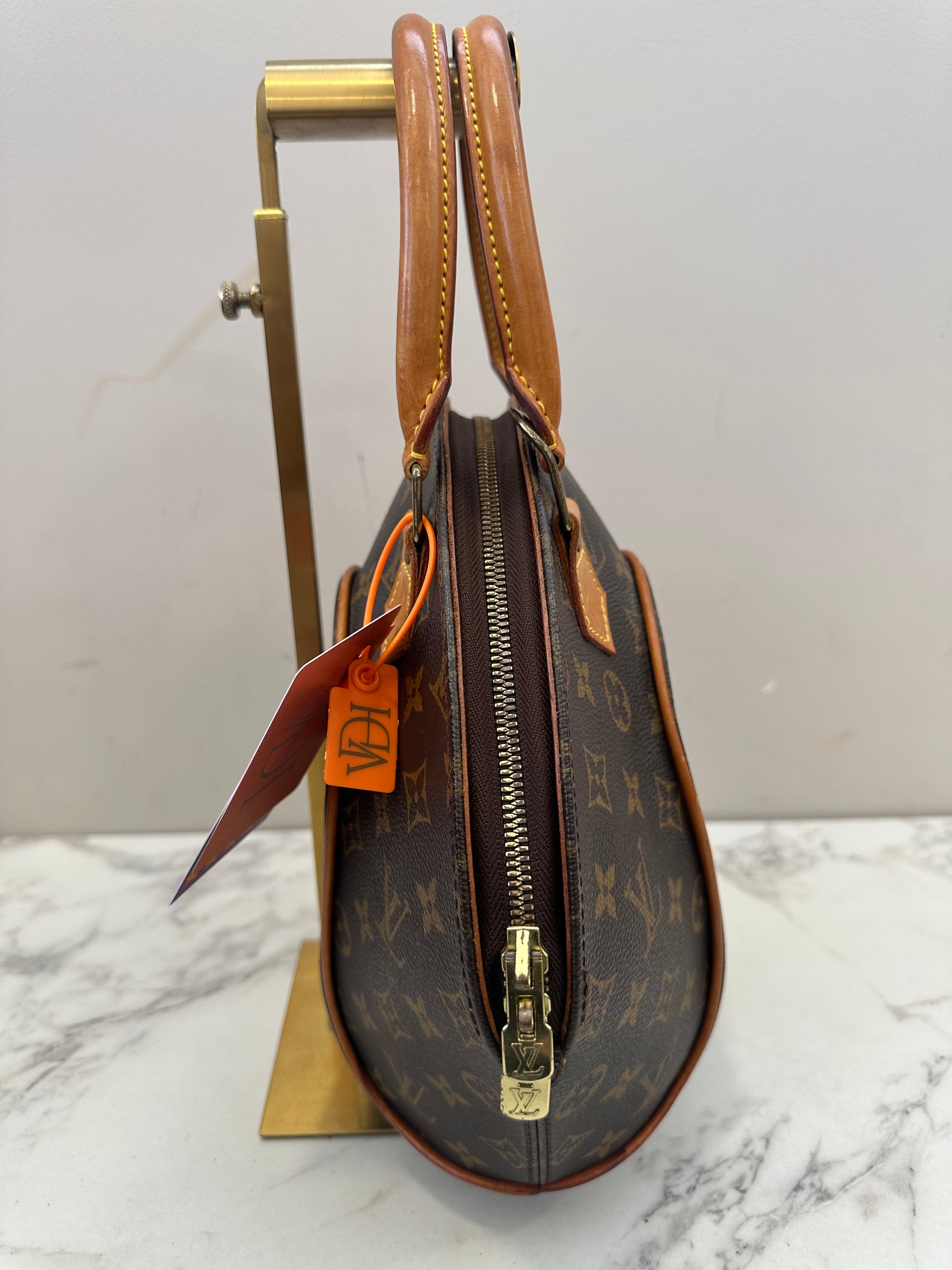 Louis Vuitton Ellipse PM