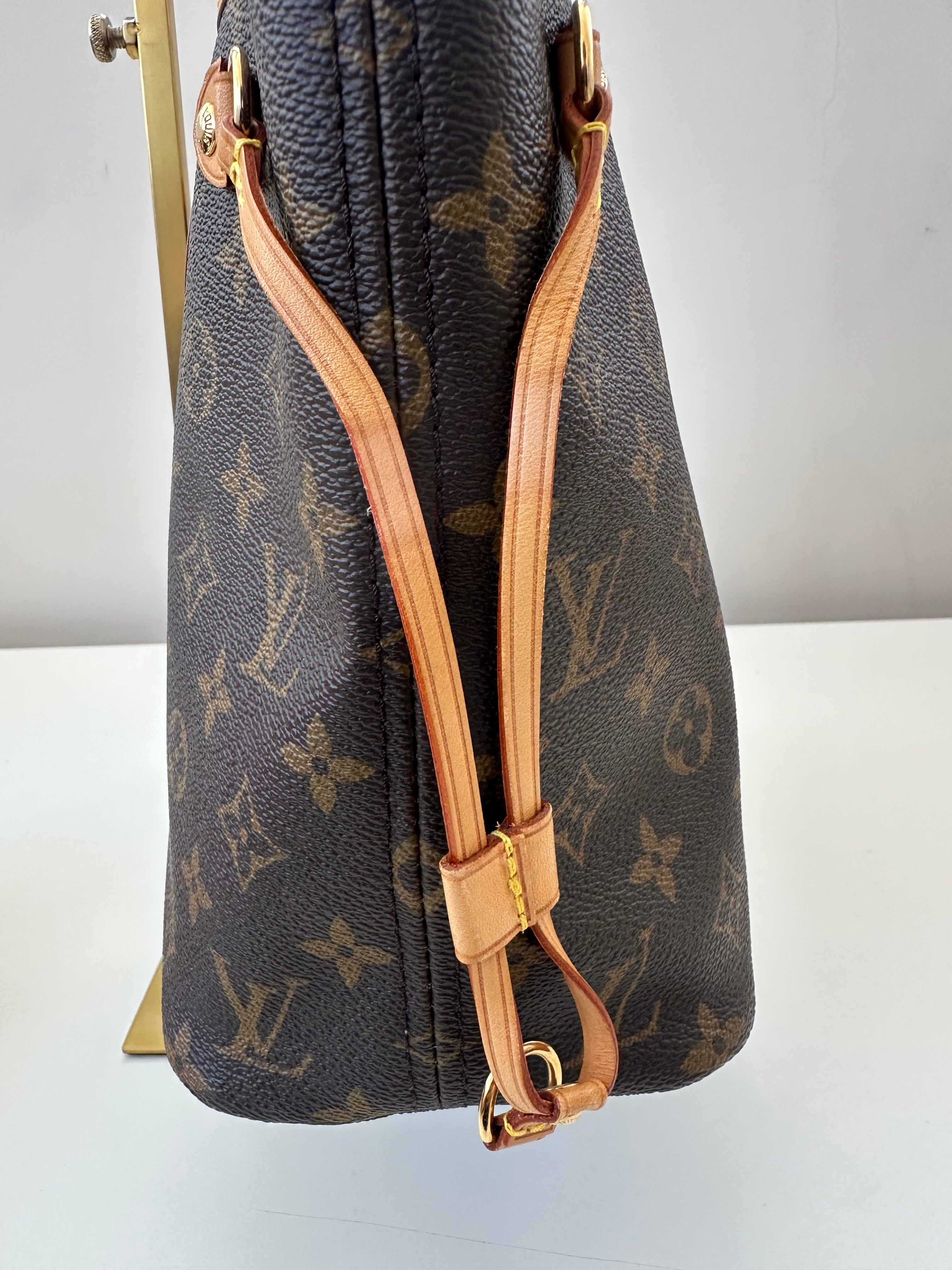 Louis Vuitton Neverfull PM