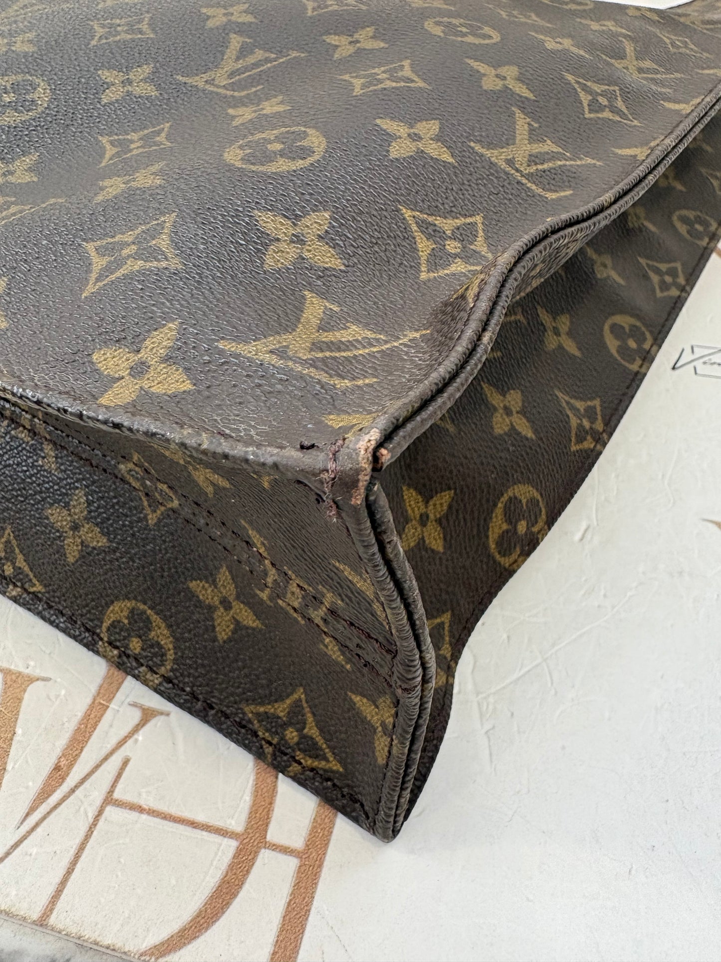 016918 - Louis Vuitton Sac Plat