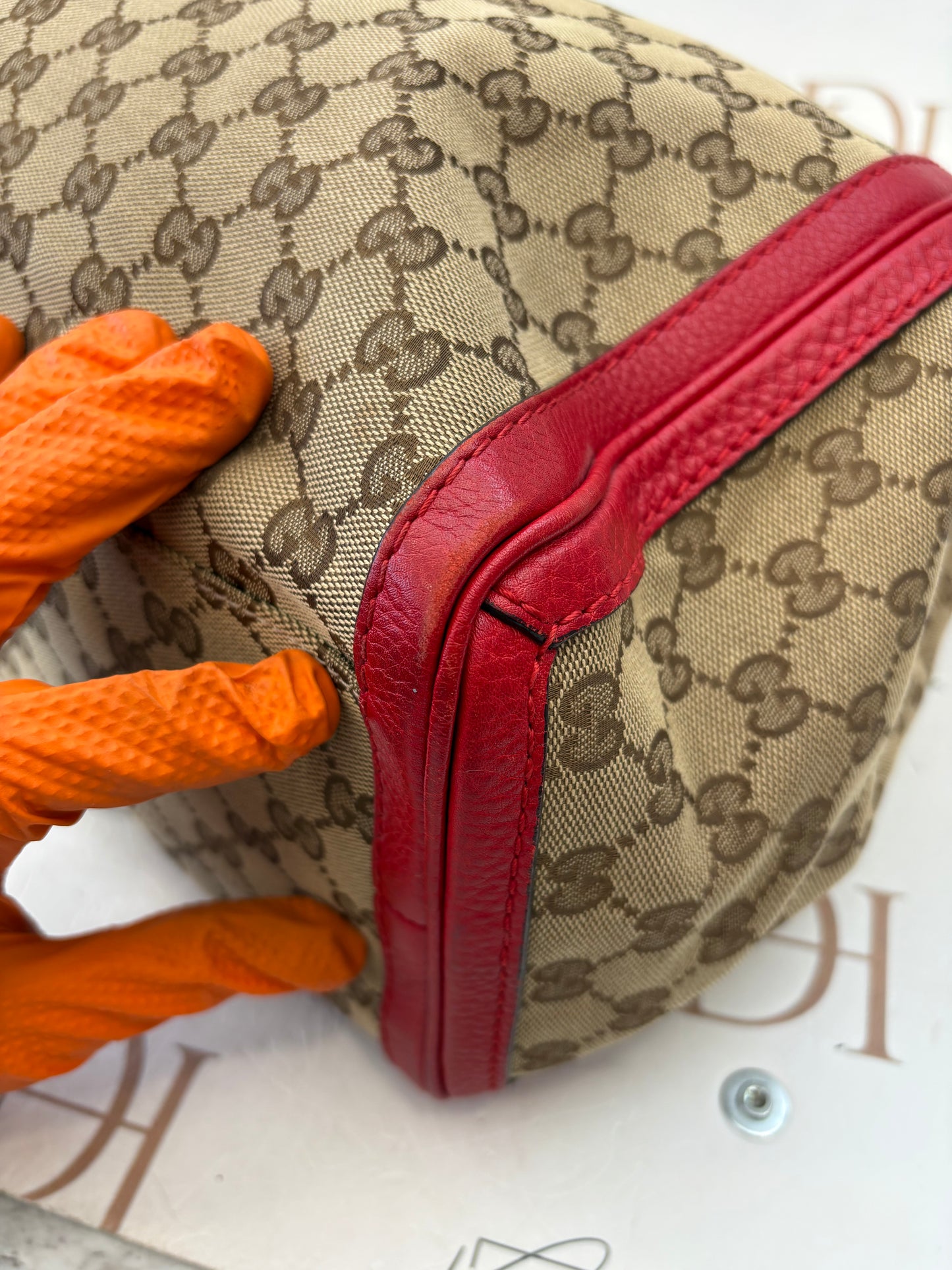 383624 - Gucci Bella