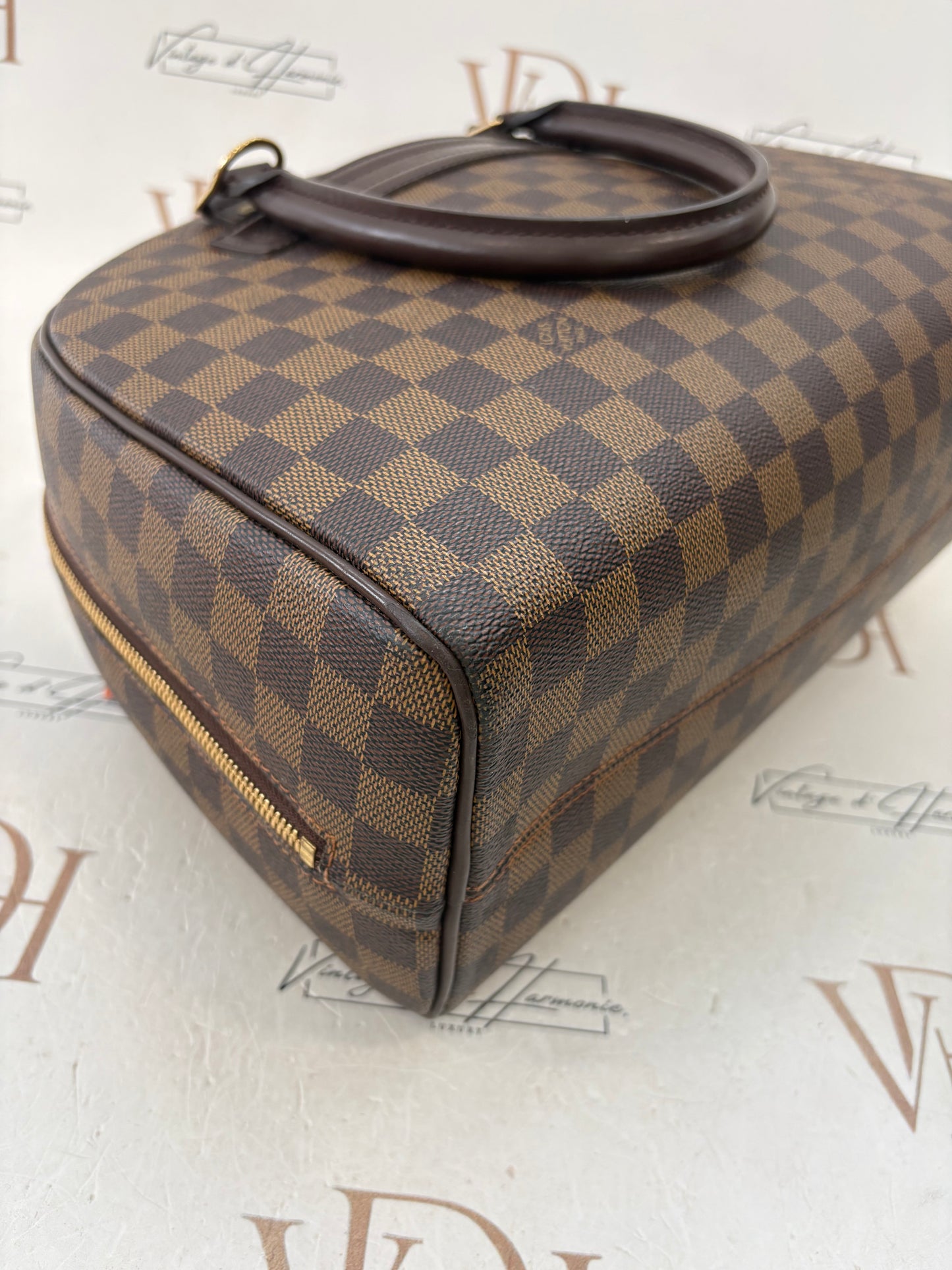 018778 - Louis Vuitton Nolita