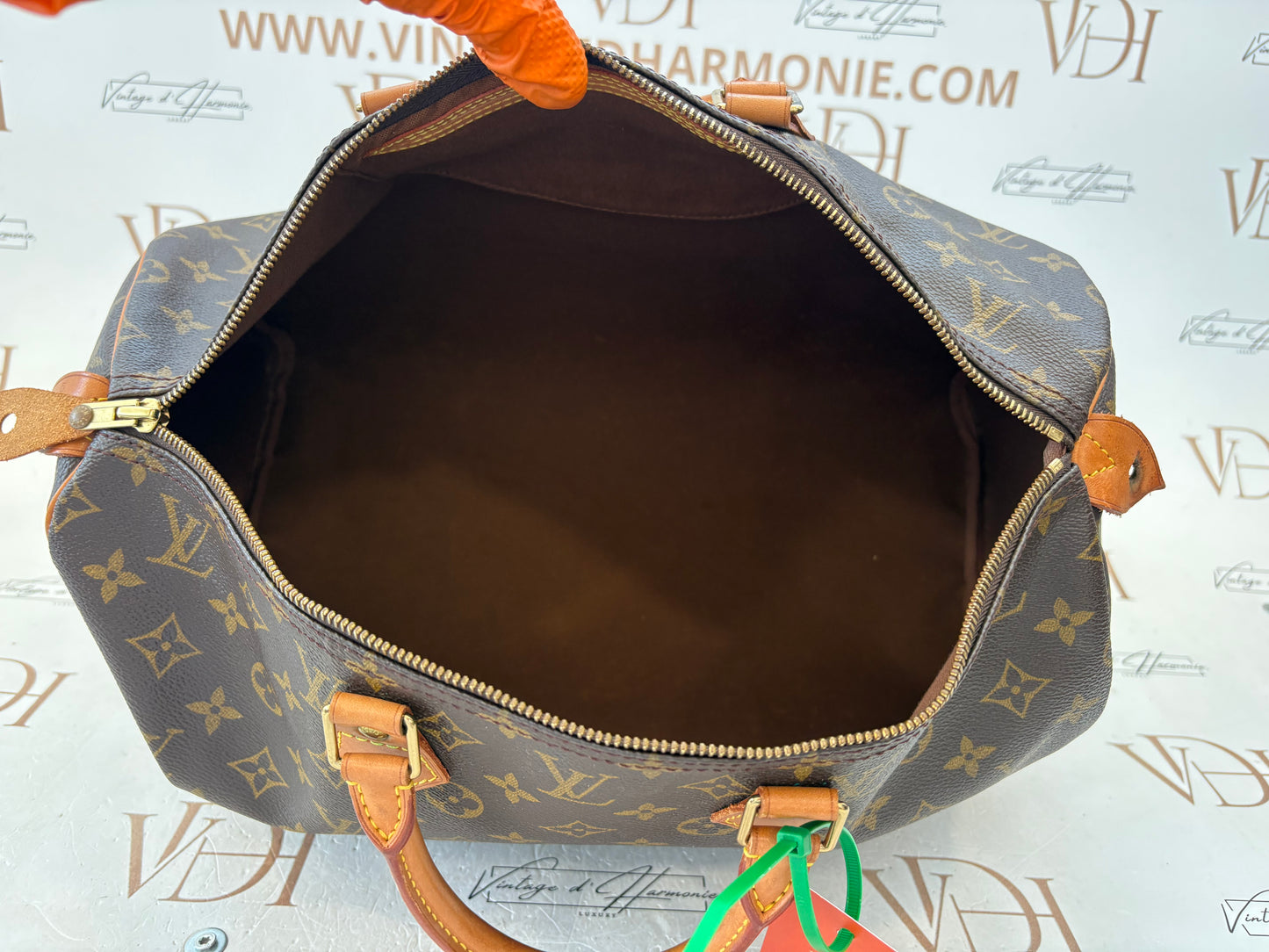 017212 - Louis Vuitton Speedy 40