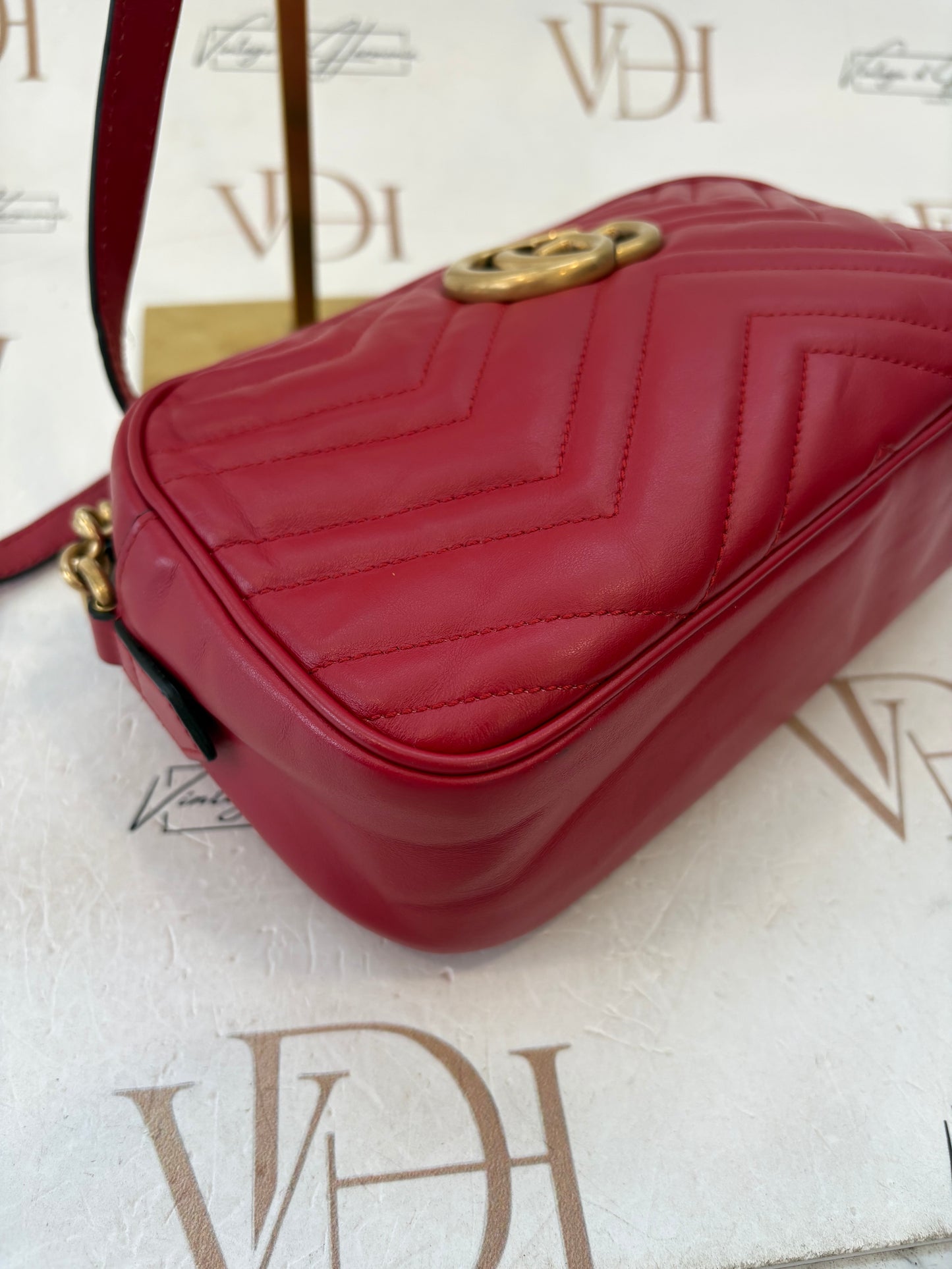 383825 - Gucci GG Marmont