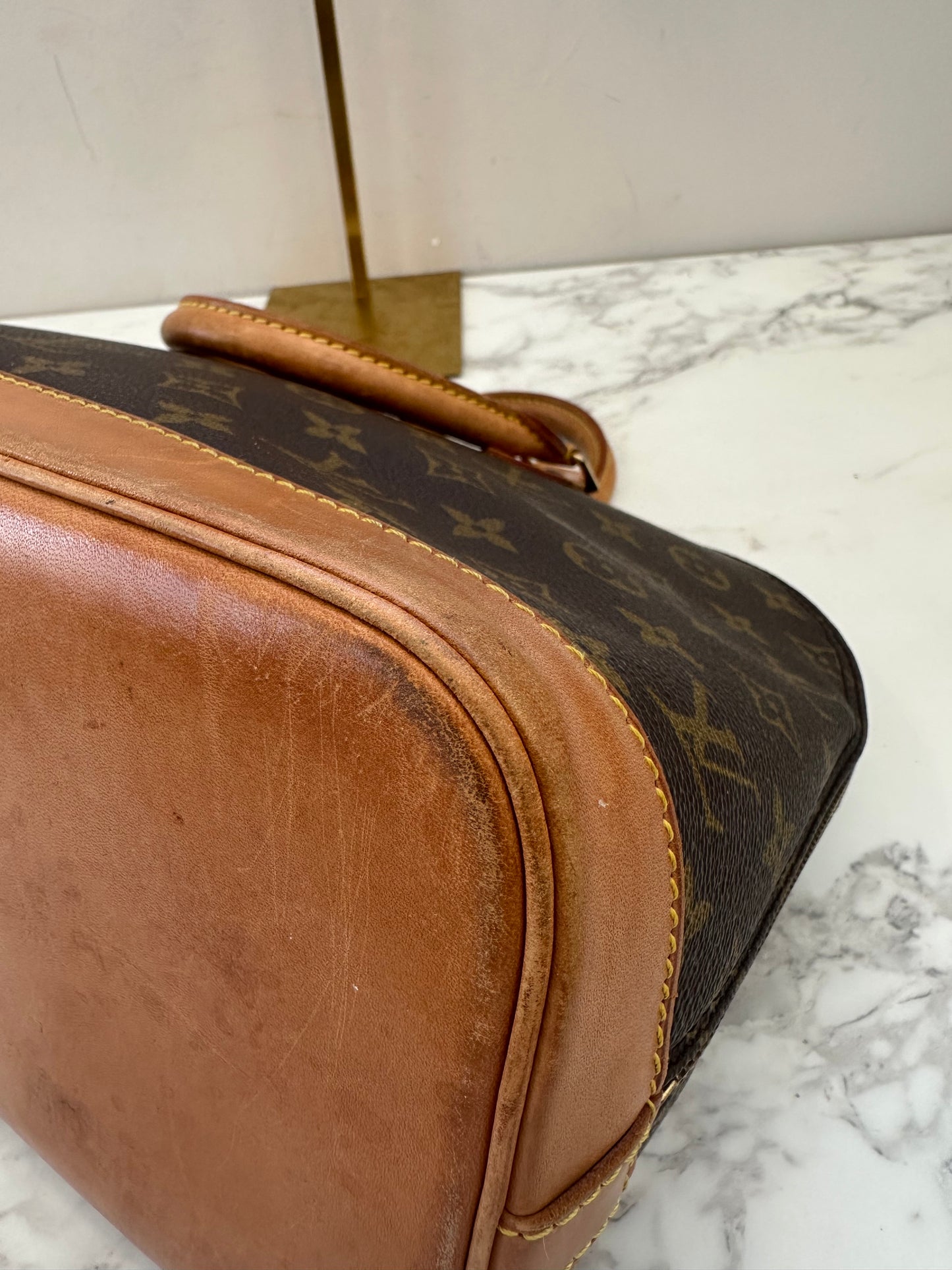 Louis Vuitton Alma