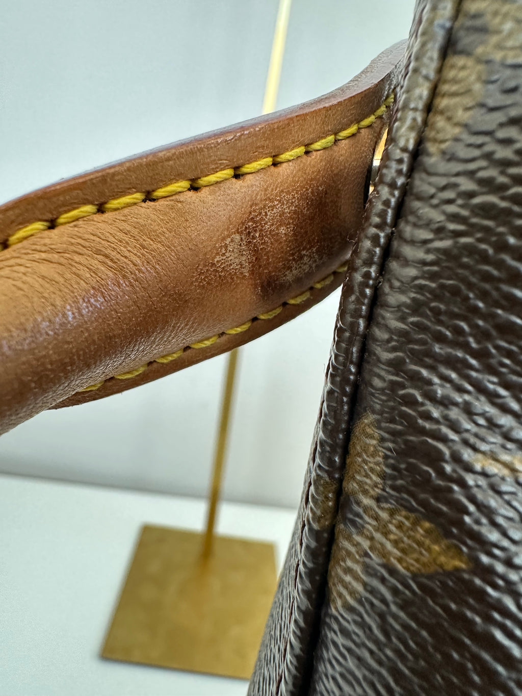 Louis Vuitton Looping GM