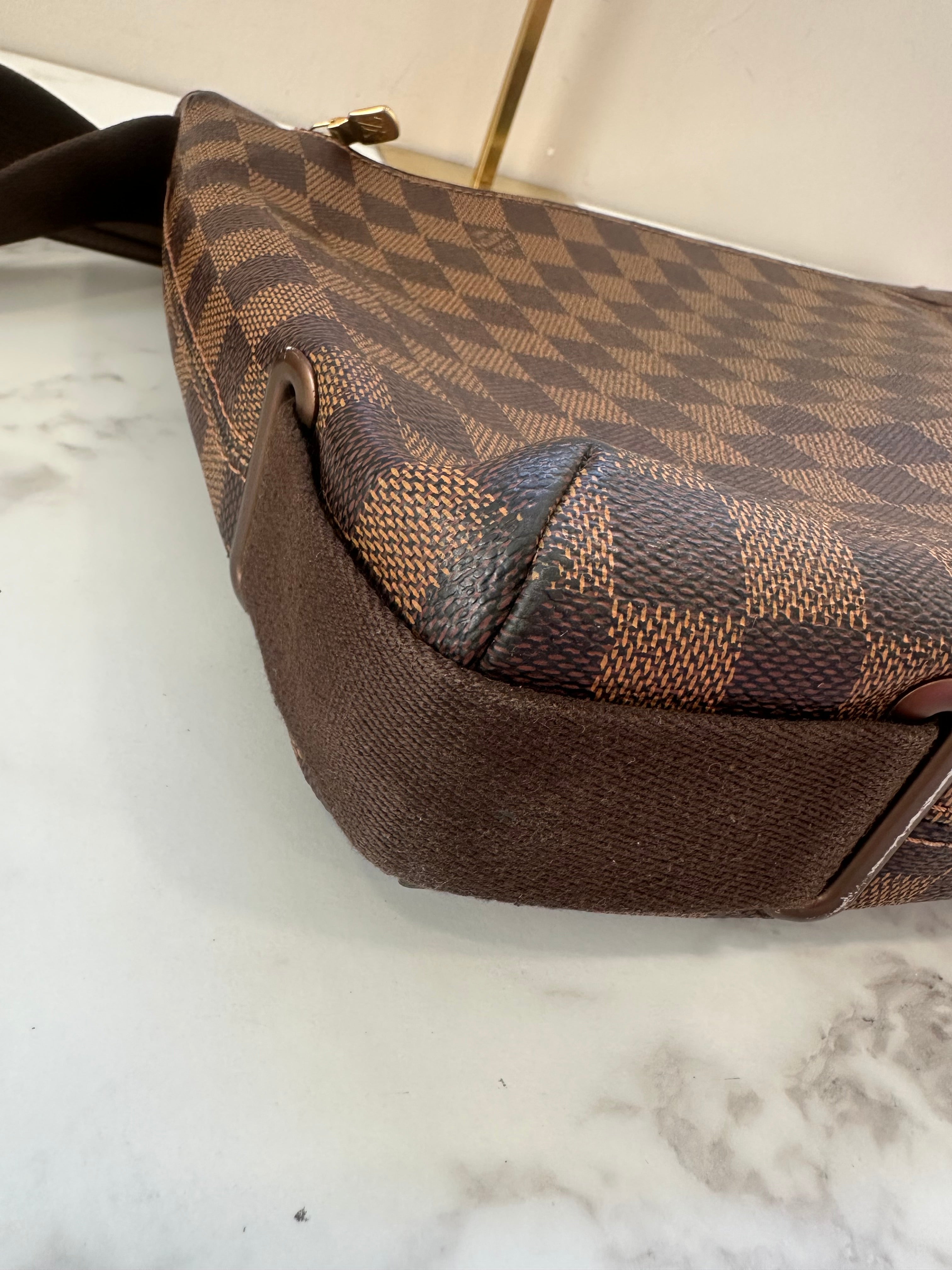 Louis Vuitton Damier Brooklyn MM