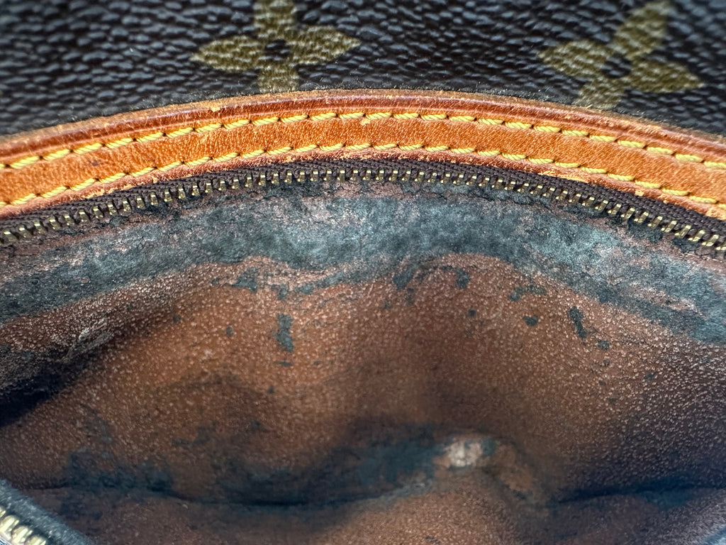 Louis Vuitton Dragonne GM