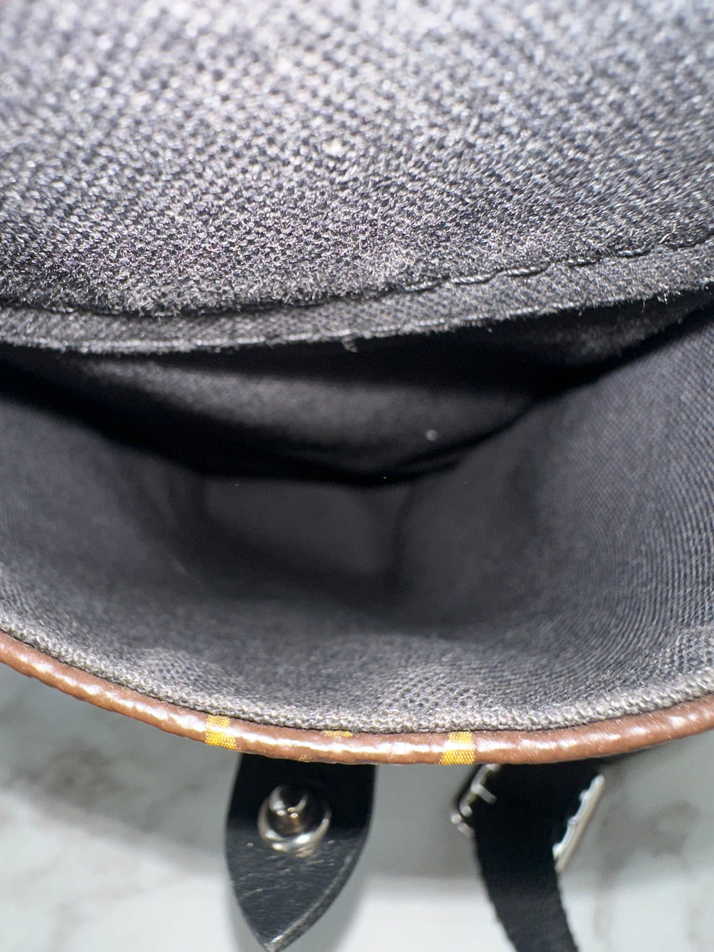 Louis Vuitton Macassar Christopher MM