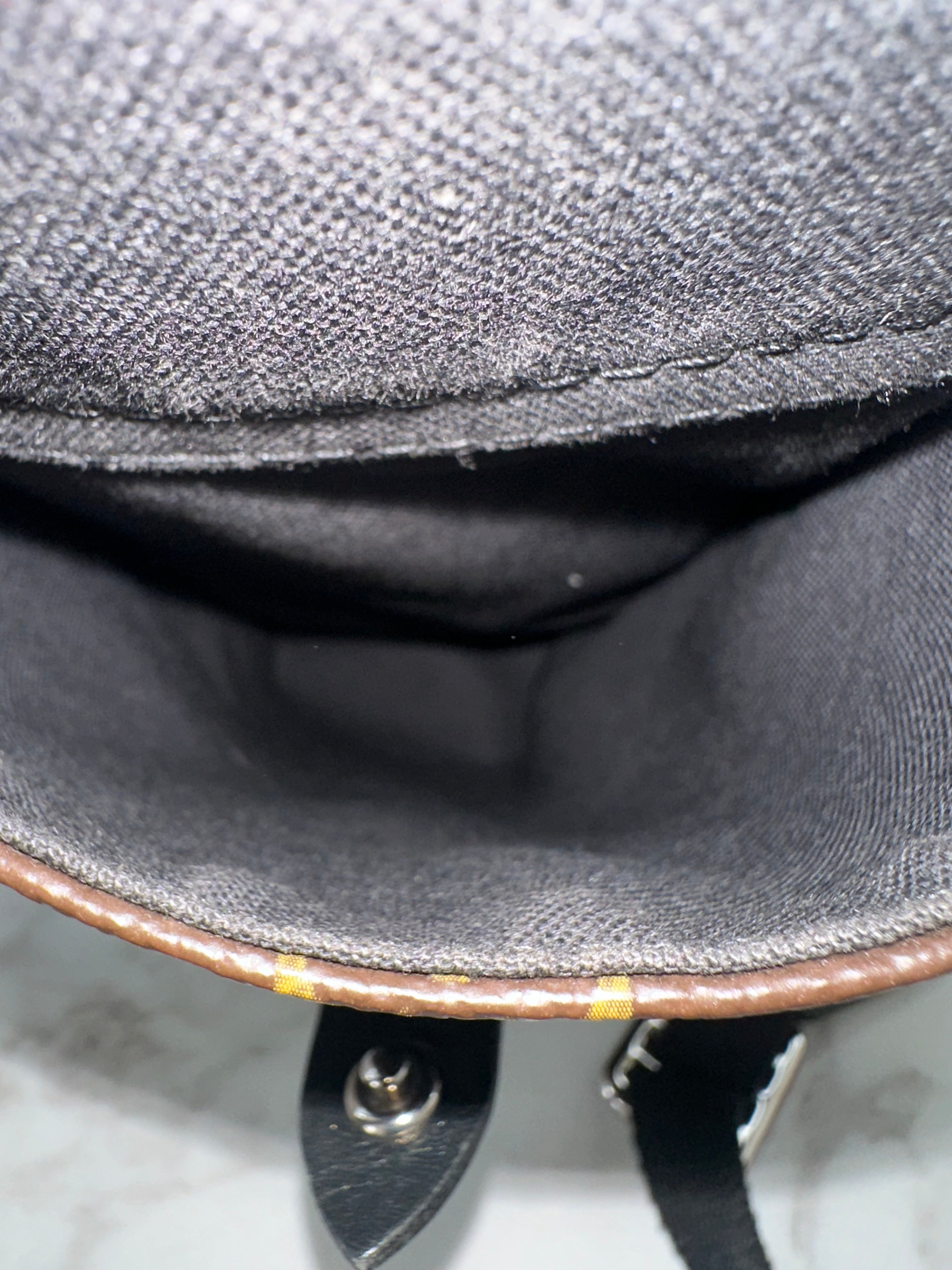 Louis Vuitton Macassar Christopher MM