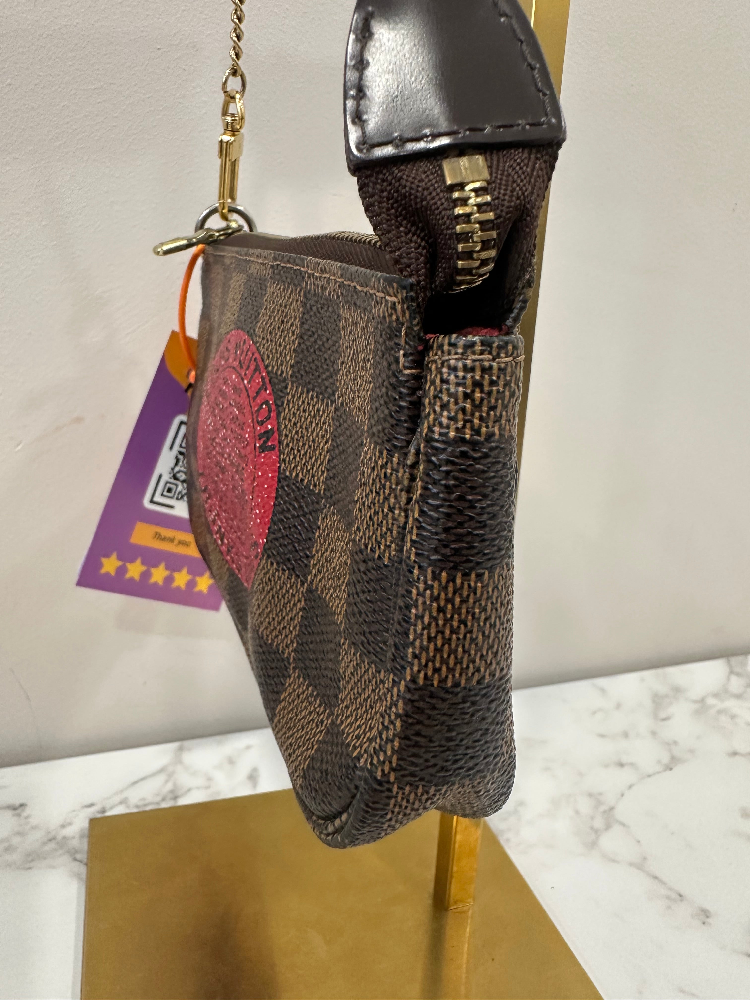 Louis Vuitton Mini Pochette Damier