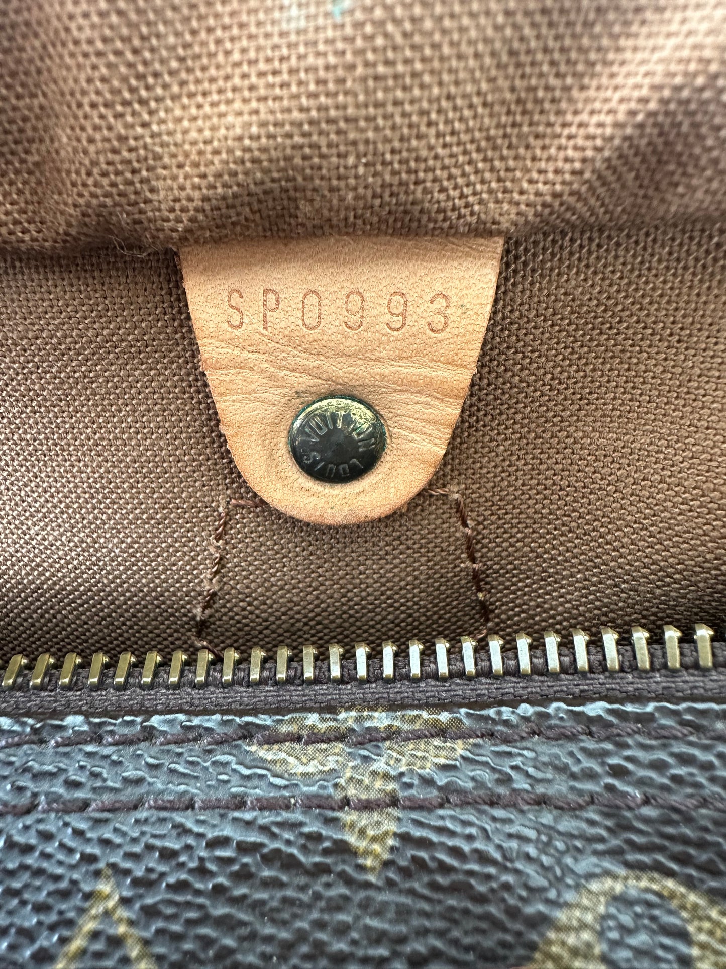 Louis Vuitton Speedy 30