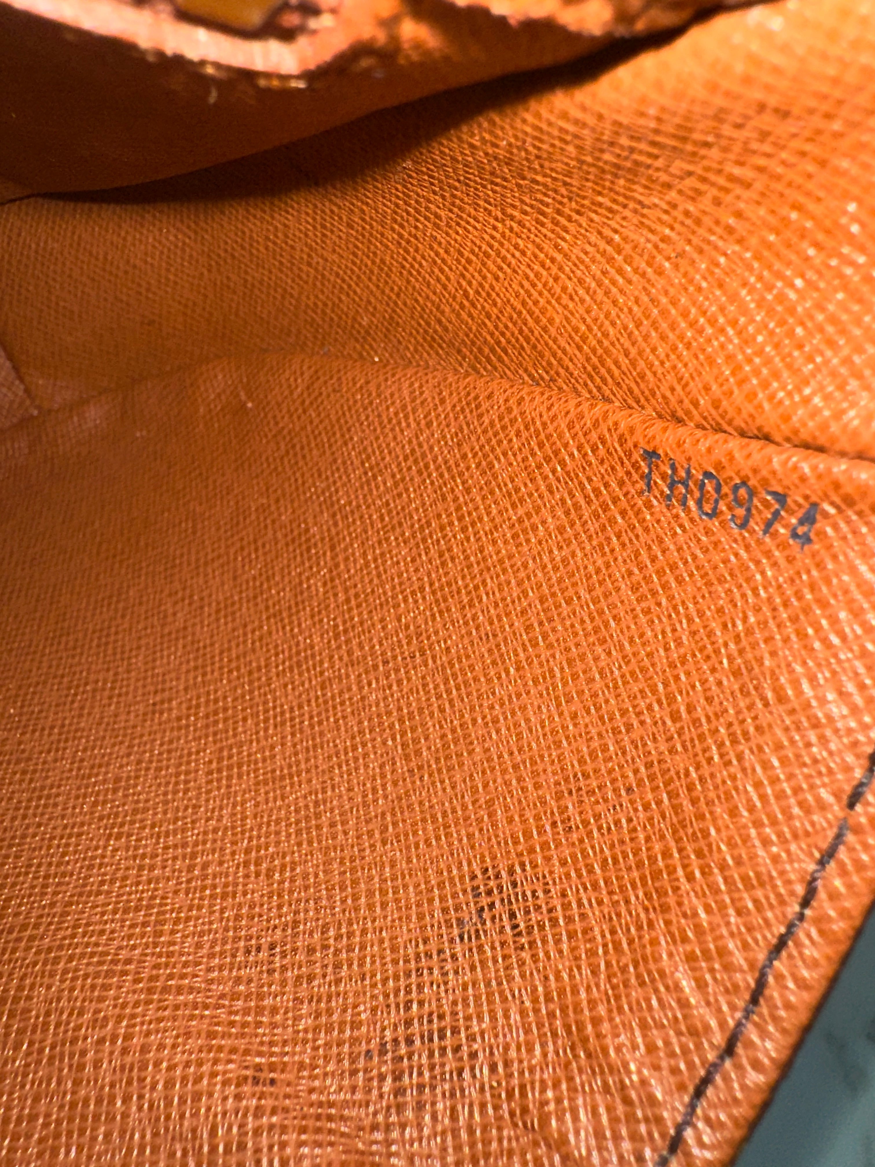 Louis Vuitton Chantilly PM