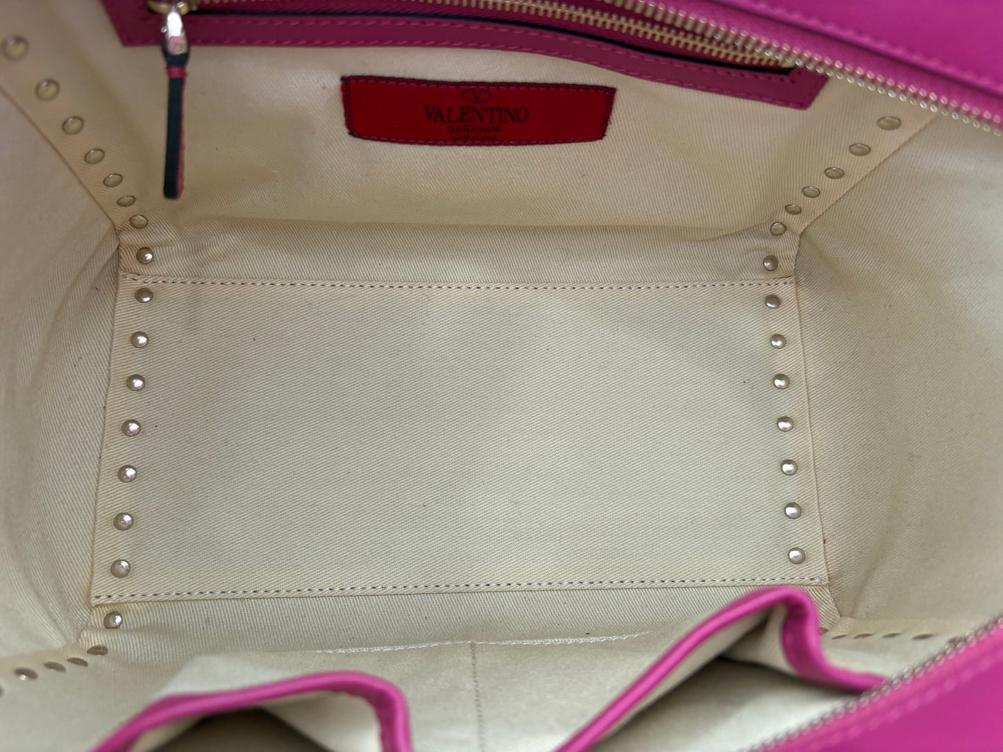 384150 - Valentino Rockstud