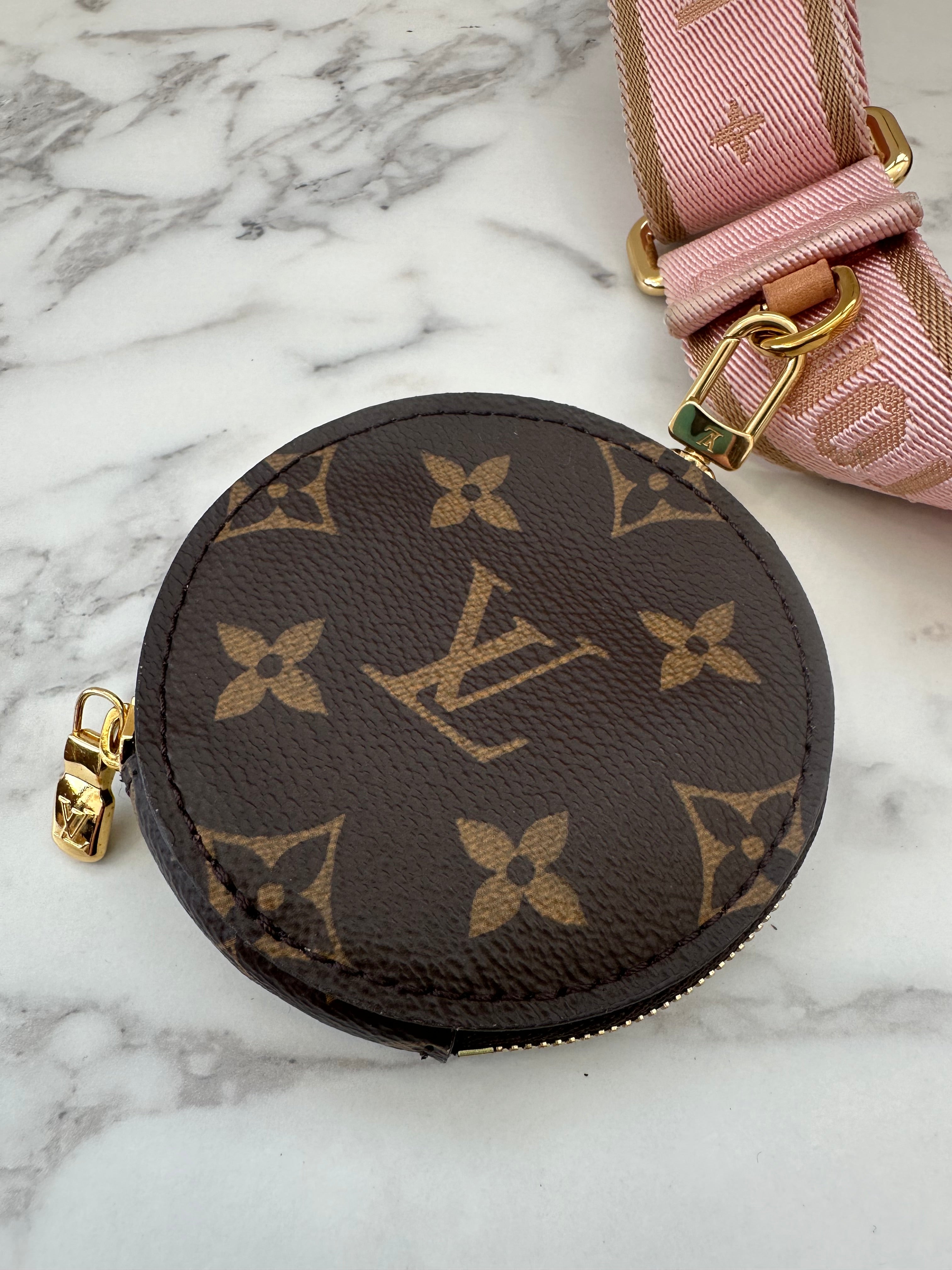 Louis Vuitton Multipochette