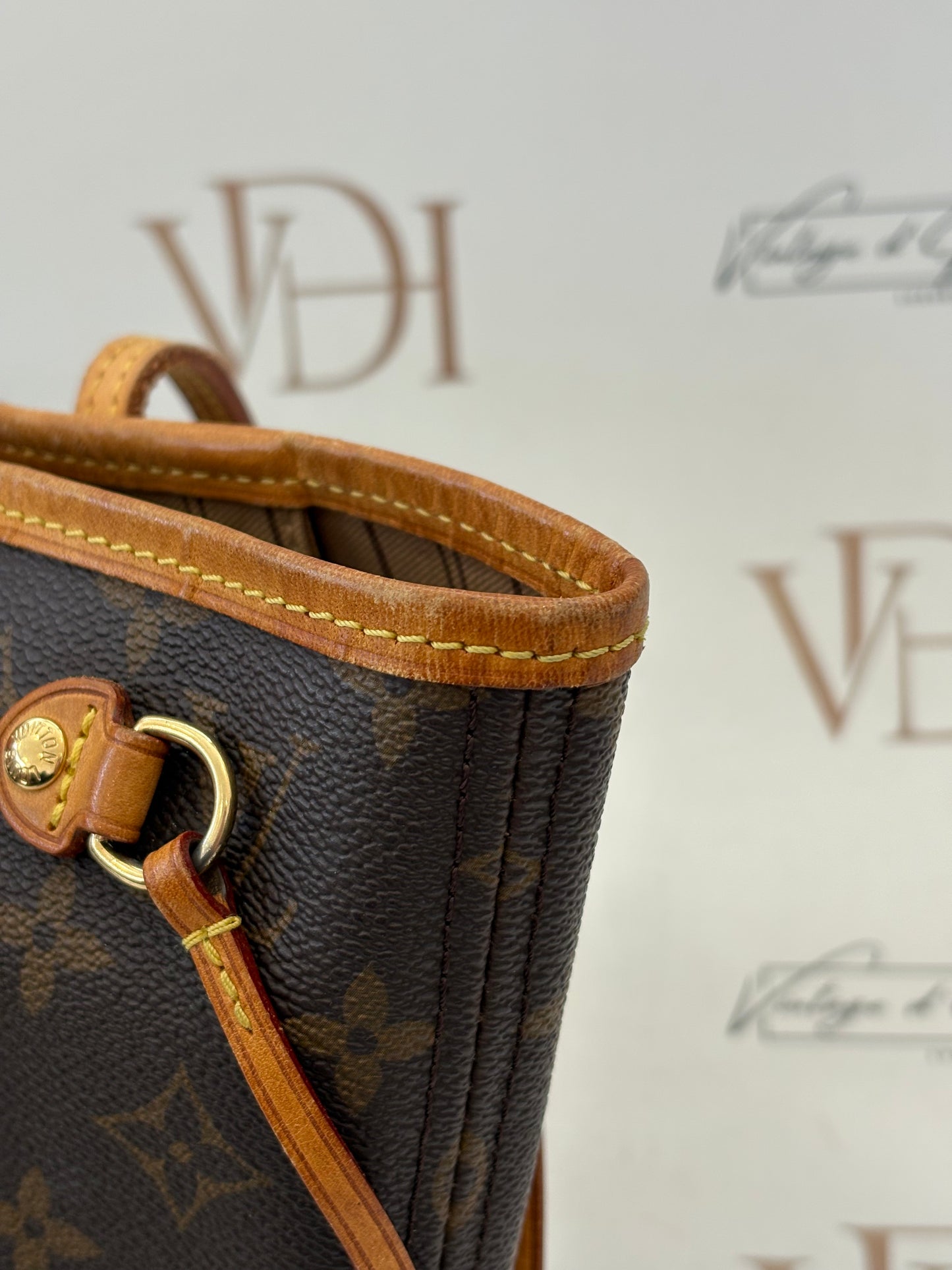018855 - Louis Vuitton Neverfull PM