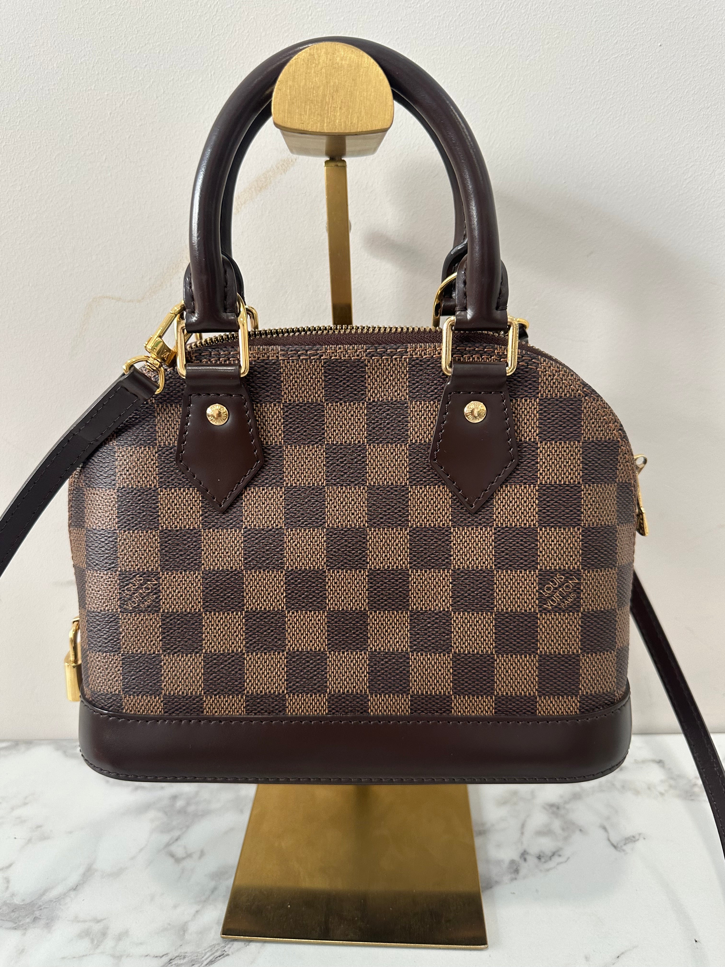 Louis Vuitton Alma BB Damier