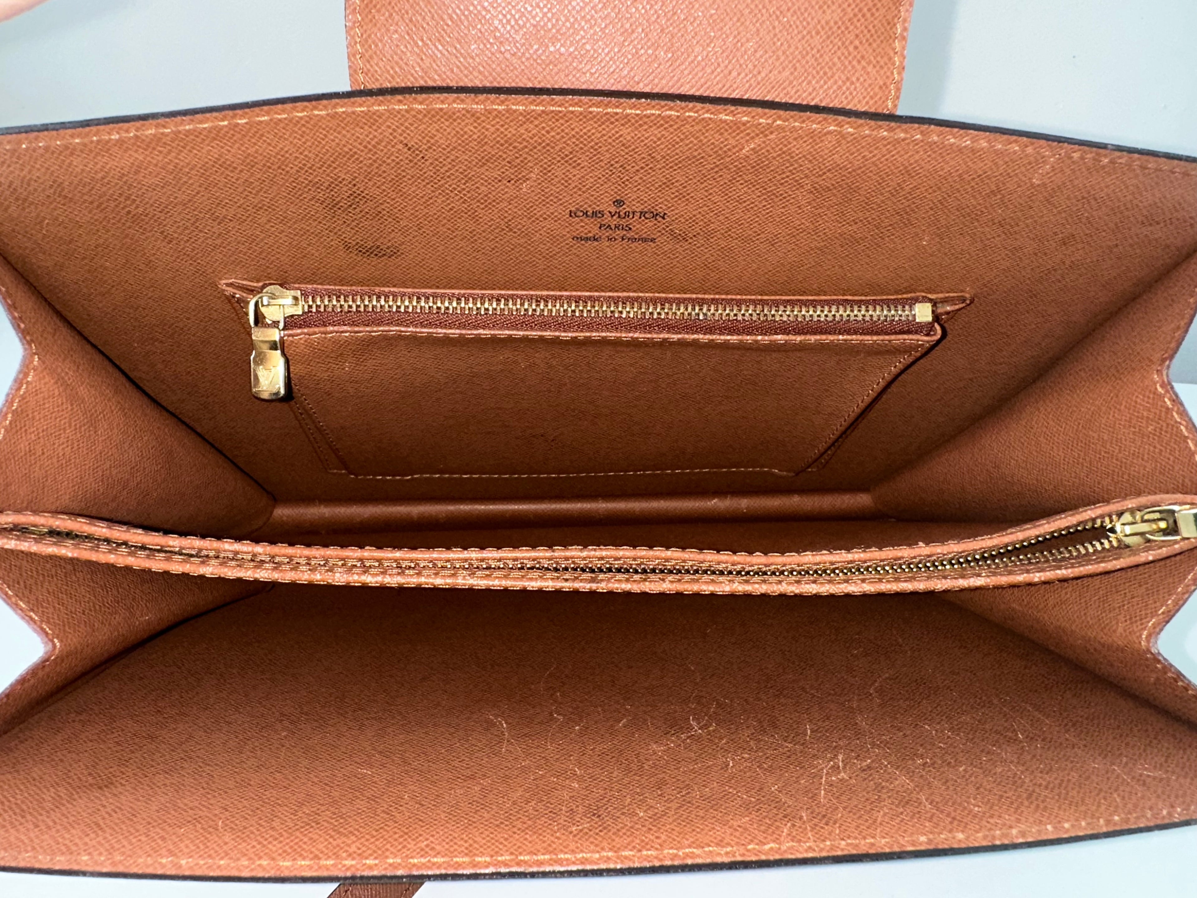 Louis Vuitton Courcelles