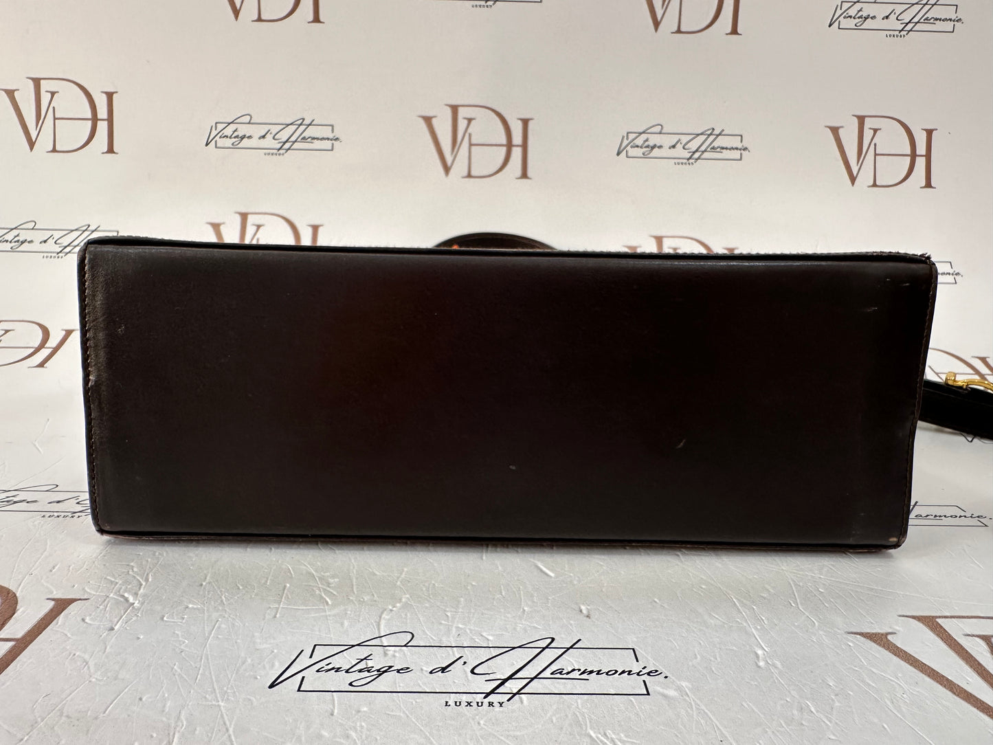 016857 - Salvatore Ferragamo Brown
