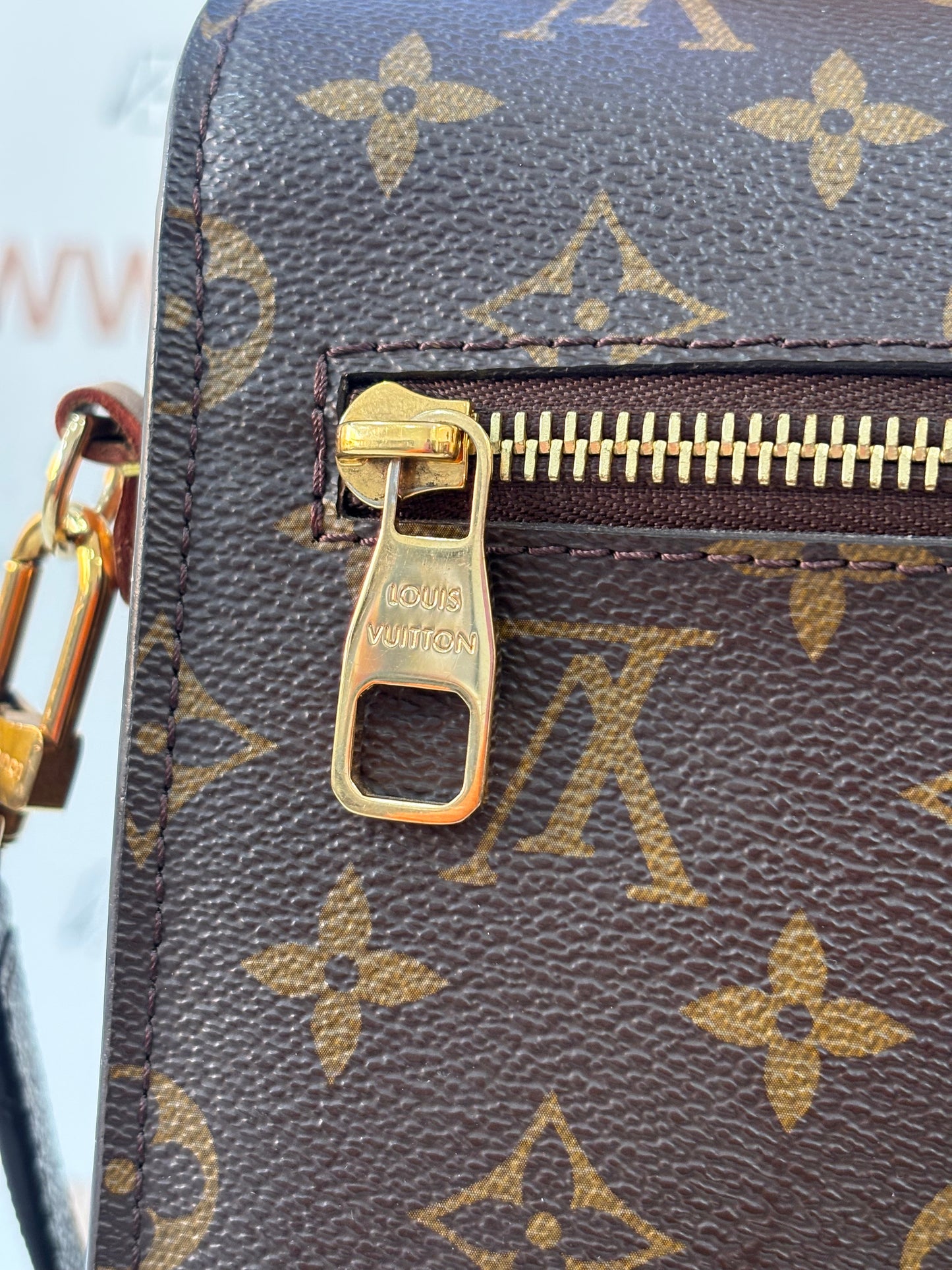 383645 - Louis Vuitton Metis