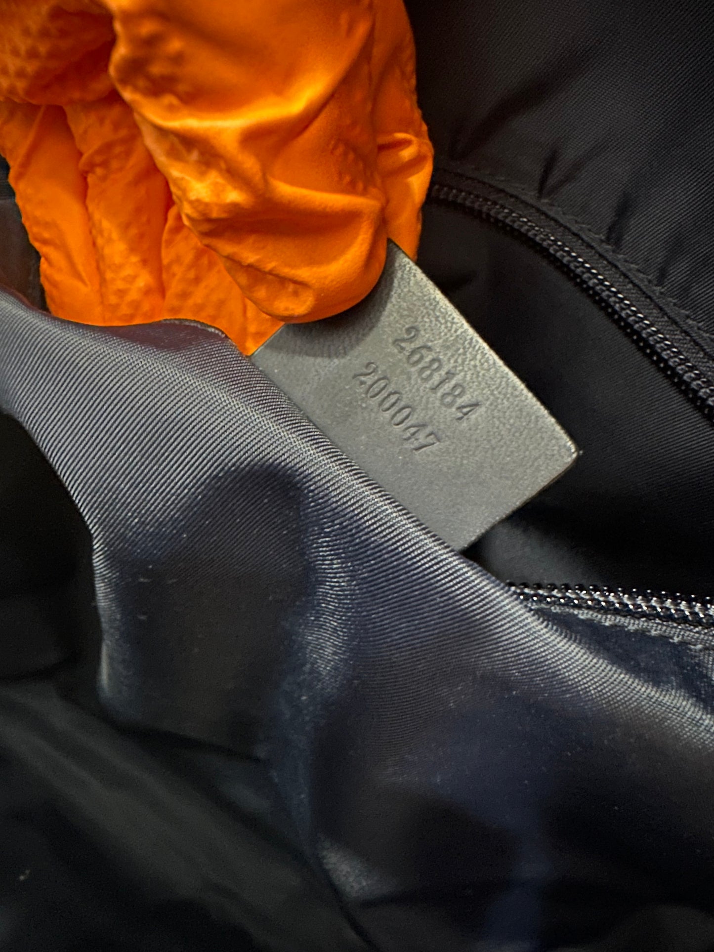 382553 - Gucci Backpack