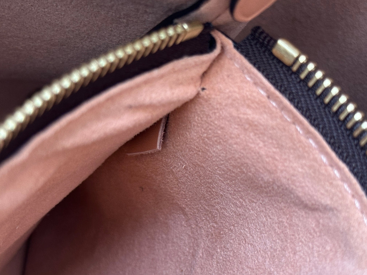 382683 - Louis Vuitton Neo Noé