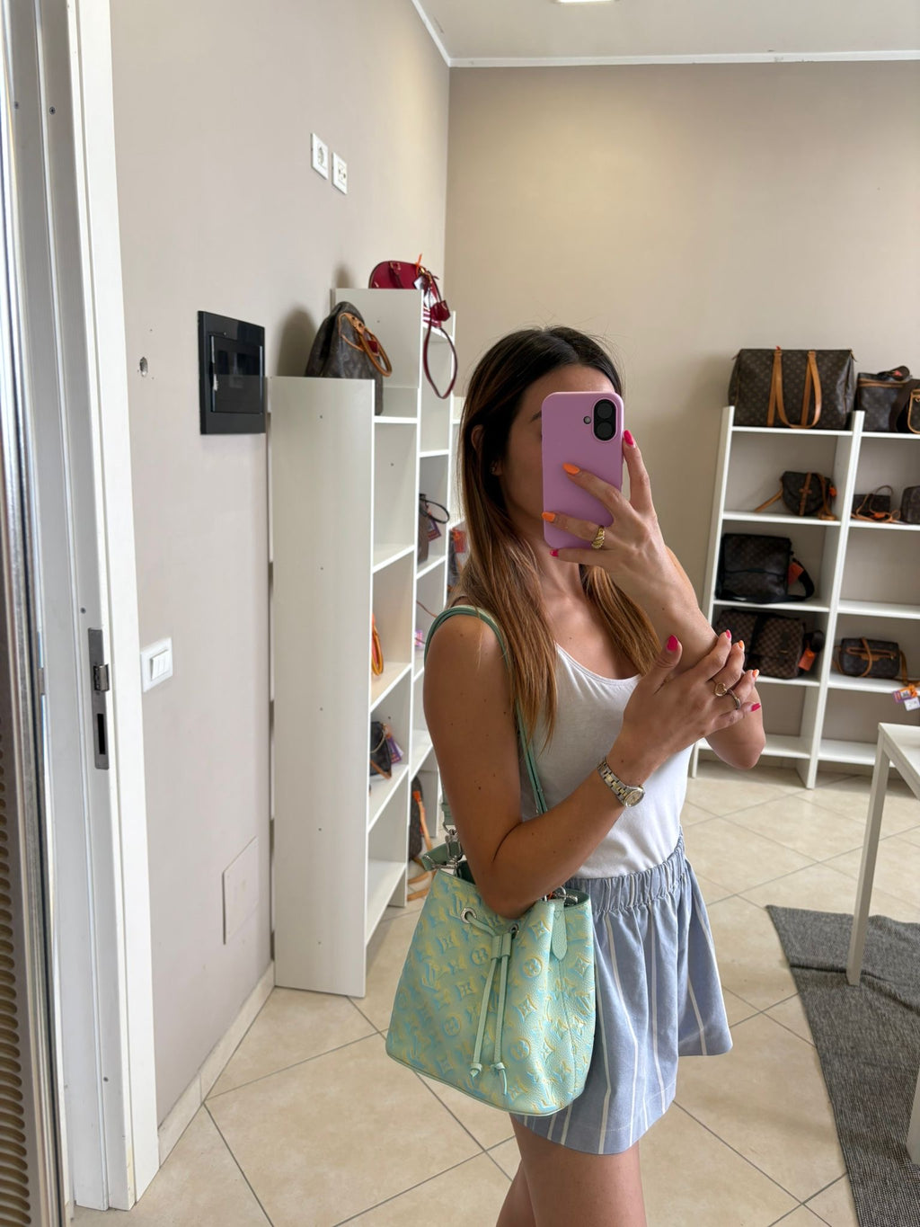 Louis Vuitton Neonoe Limited