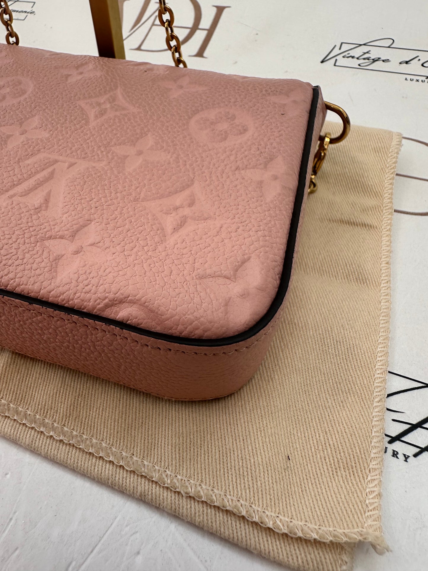 382758 - Louis Vuitton Felicie