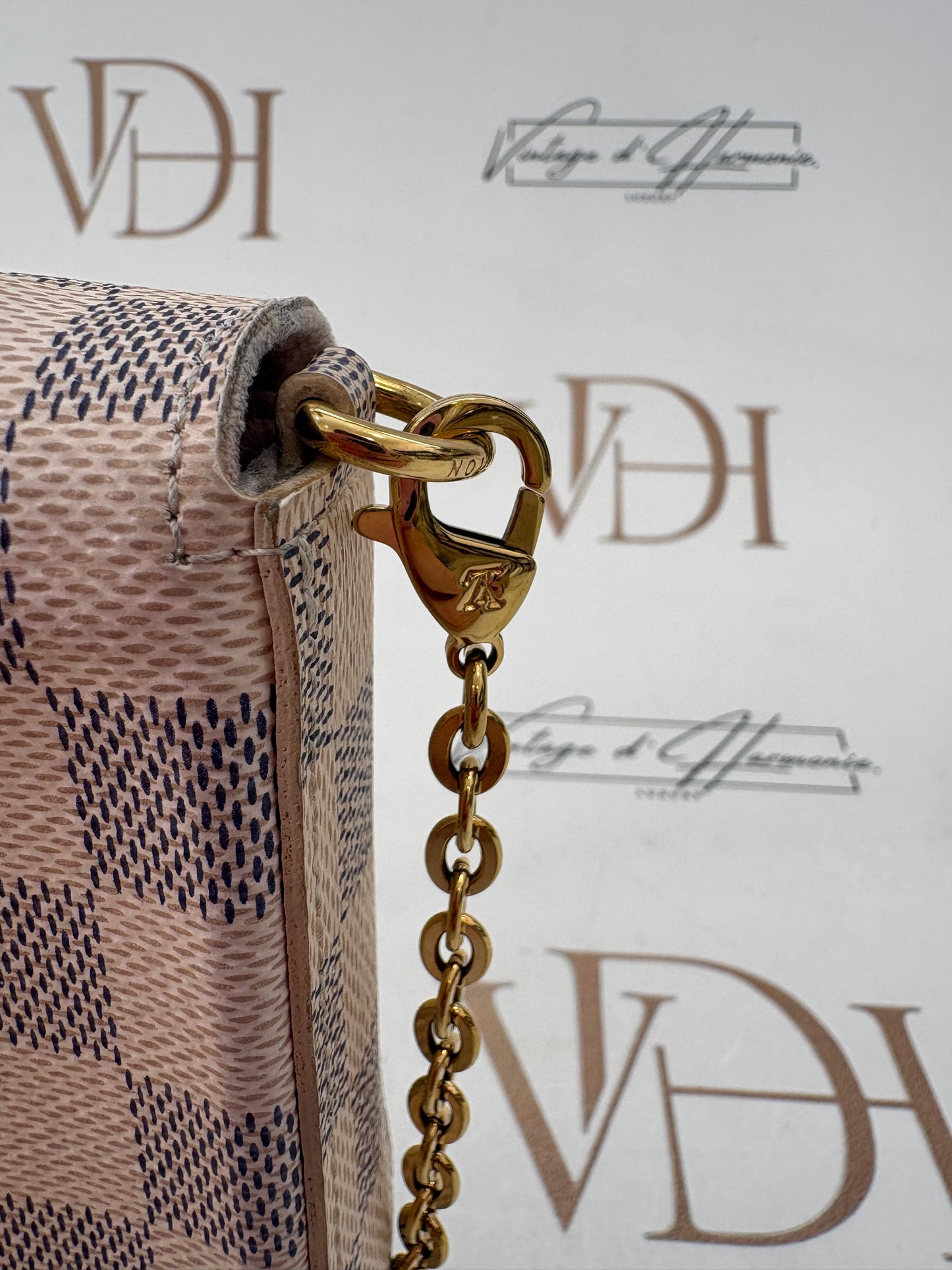 382892 - Louis Vuitton Pochette Felicie