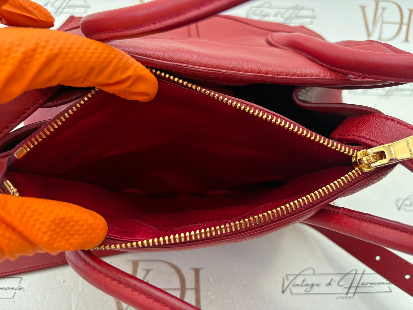 384120 - Miu Miu Red