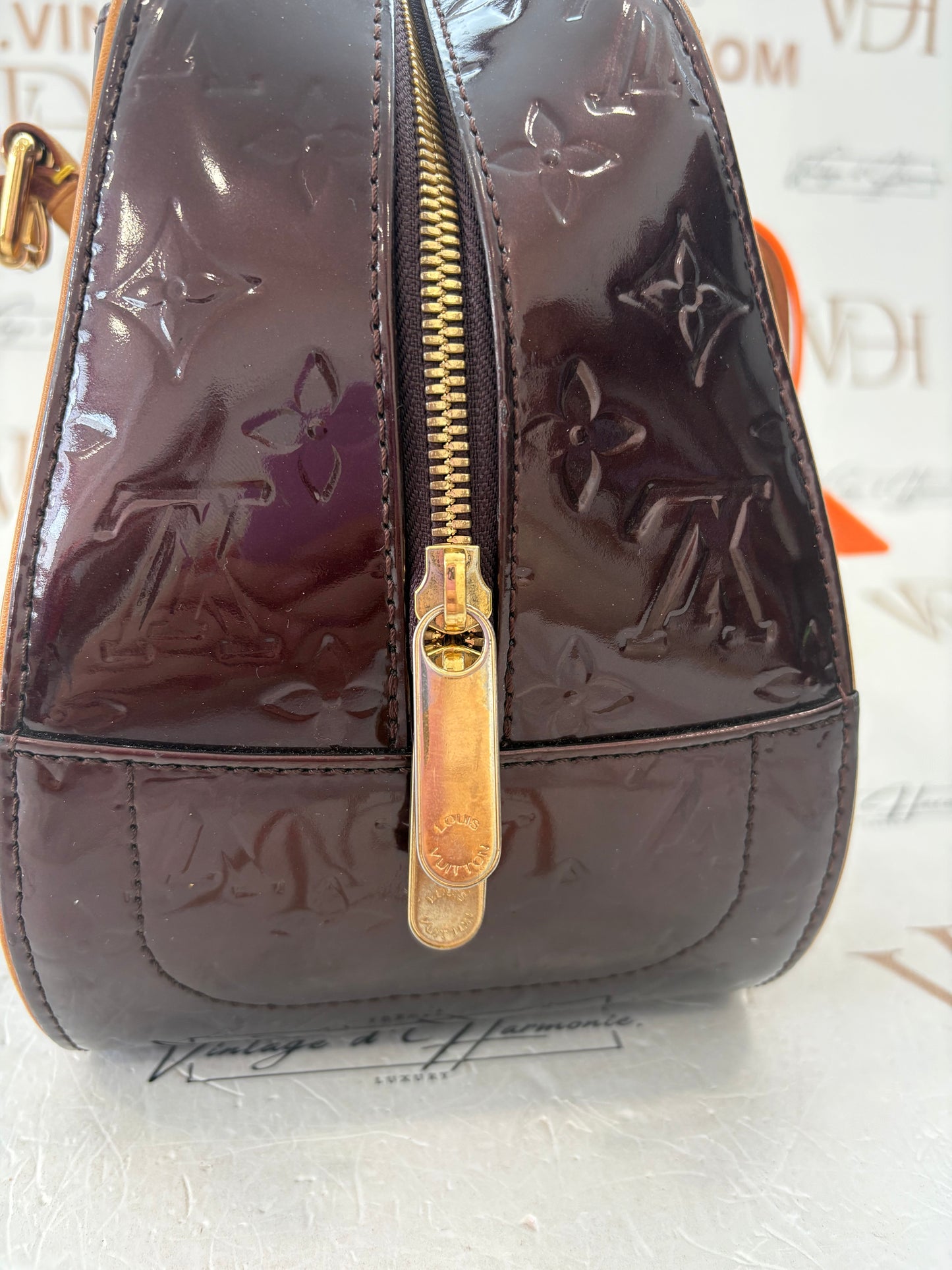 384003 - Louis Vuitton Summit Drive