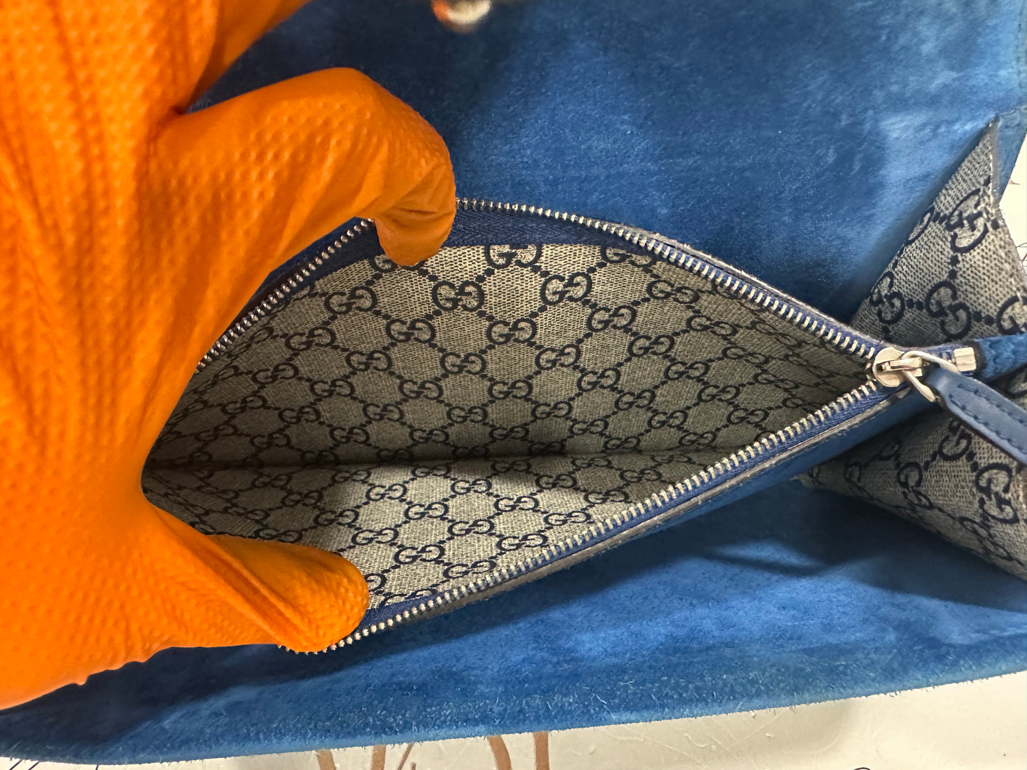 382999 - Gucci Dionysus